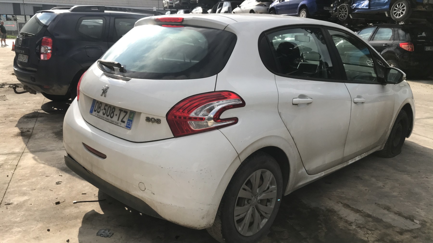 Image PEUGEOT 208 1