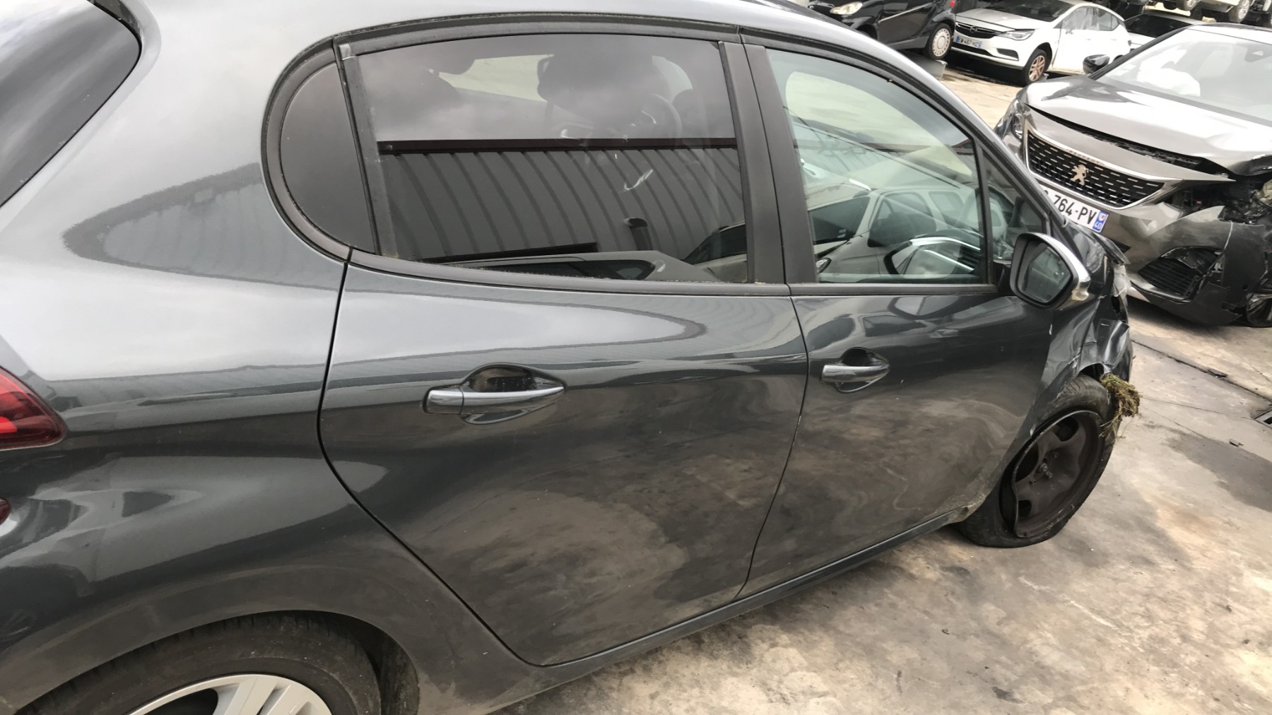 Image PEUGEOT 208 1