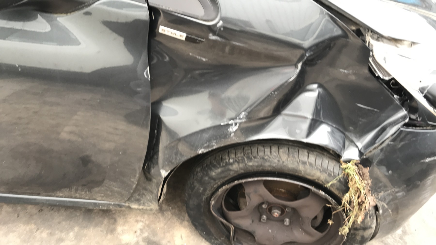 Image PEUGEOT 208 1