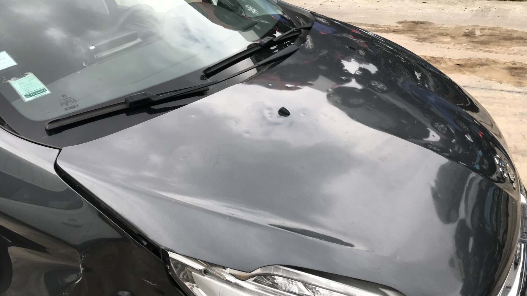 Image PEUGEOT 208 1