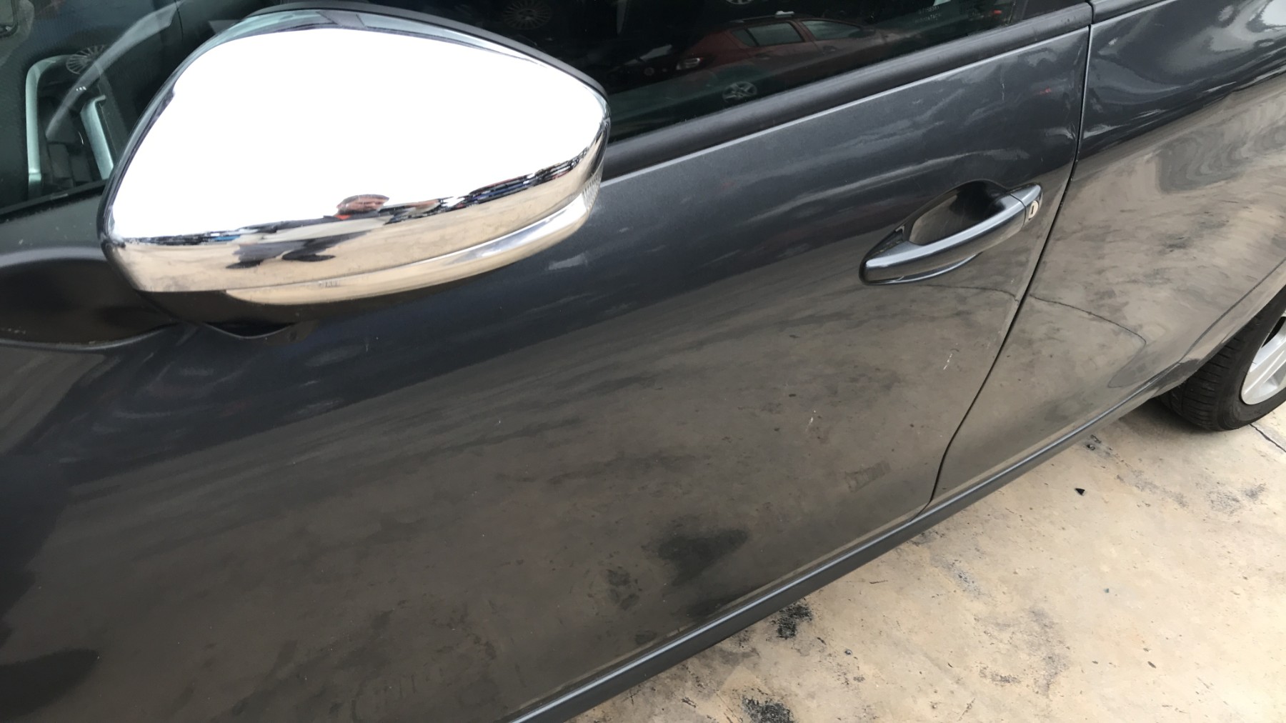 Image PEUGEOT 208 1