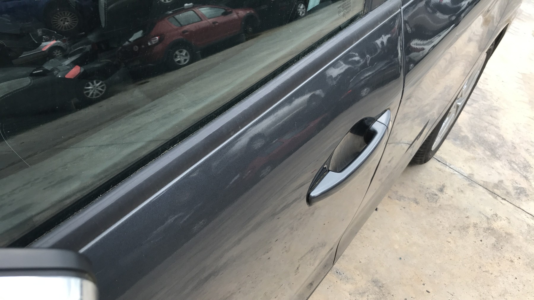 Image PEUGEOT 208 1