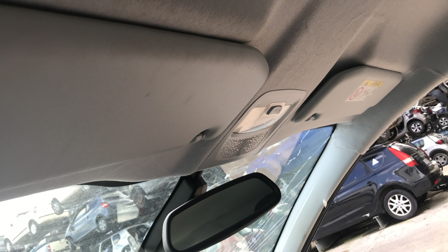 Image PEUGEOT 208 1