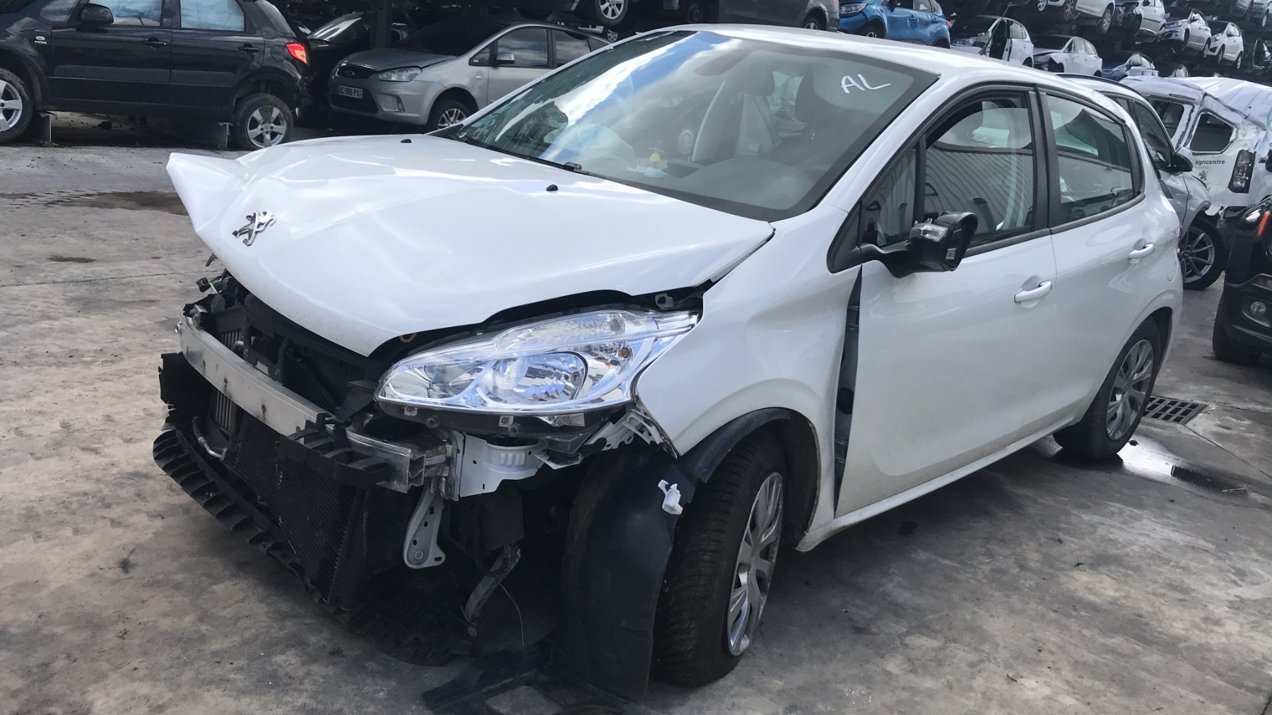 Image PEUGEOT 208 1