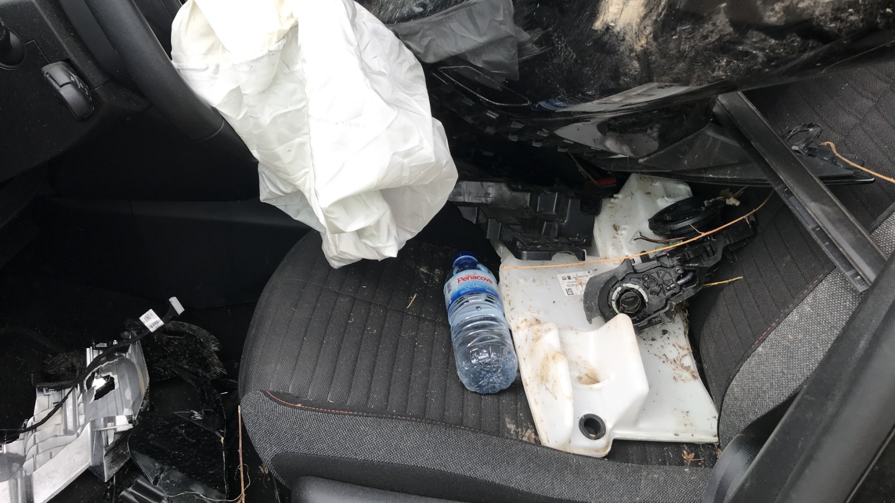 Image PEUGEOT 208 2