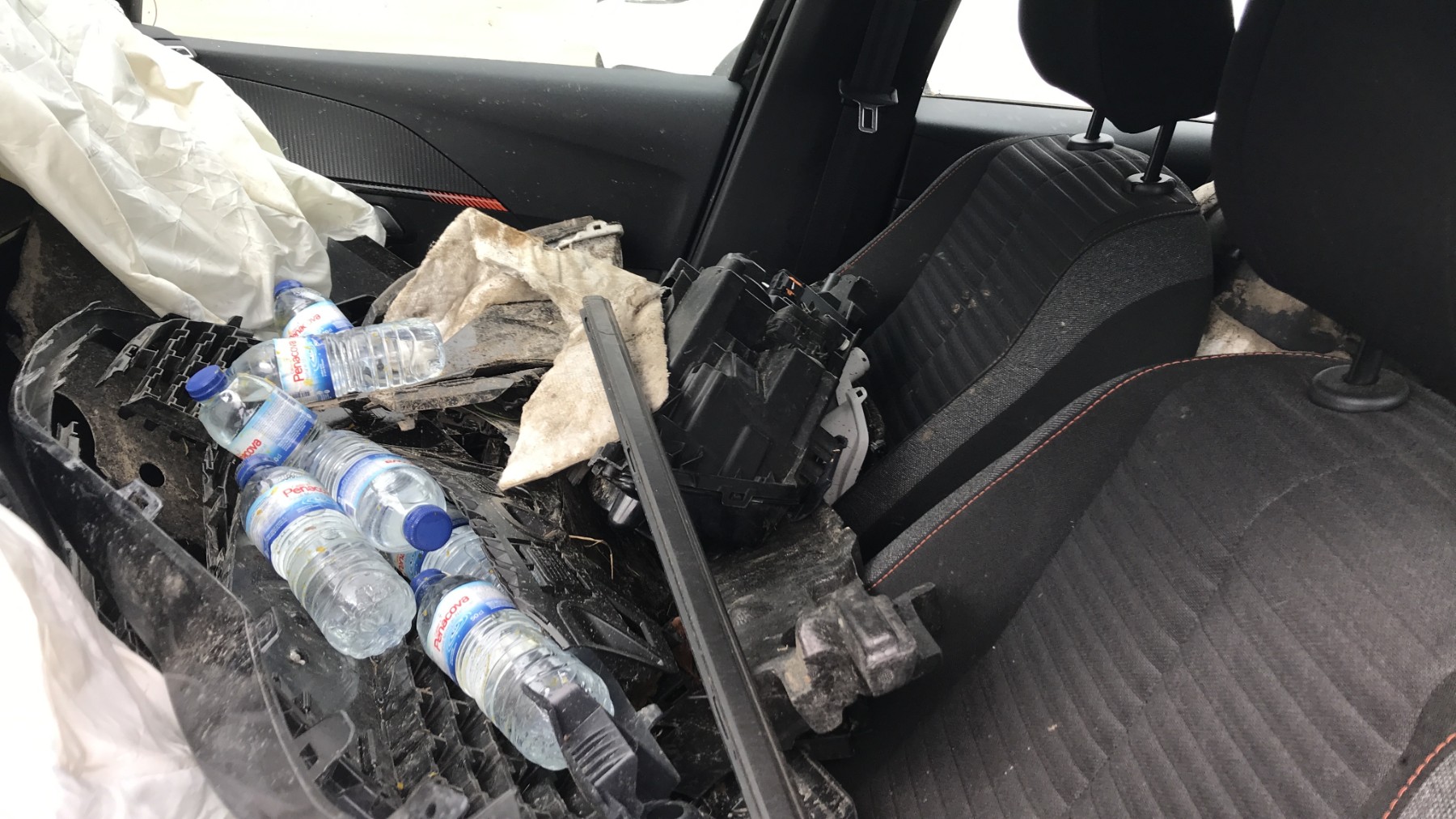 Image PEUGEOT 208 2