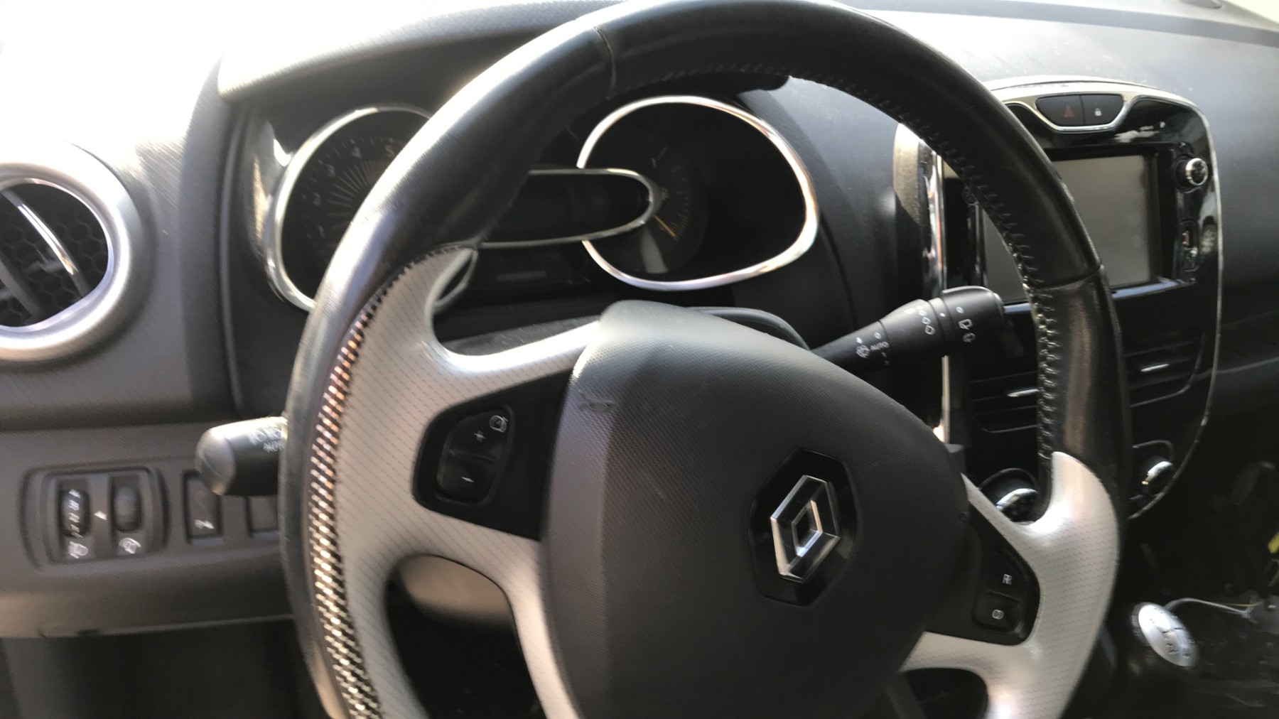 Image RENAULT CLIO 4
