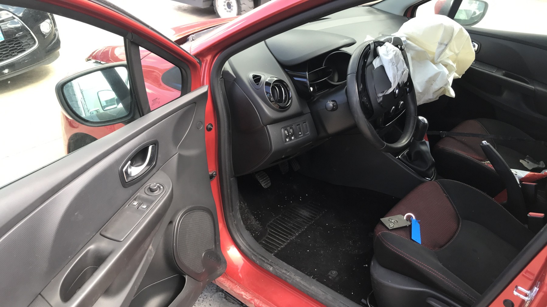 Image RENAULT CLIO 4