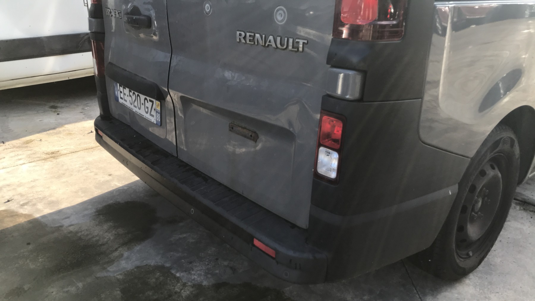 Image RENAULT TRAFIC 3 COURT