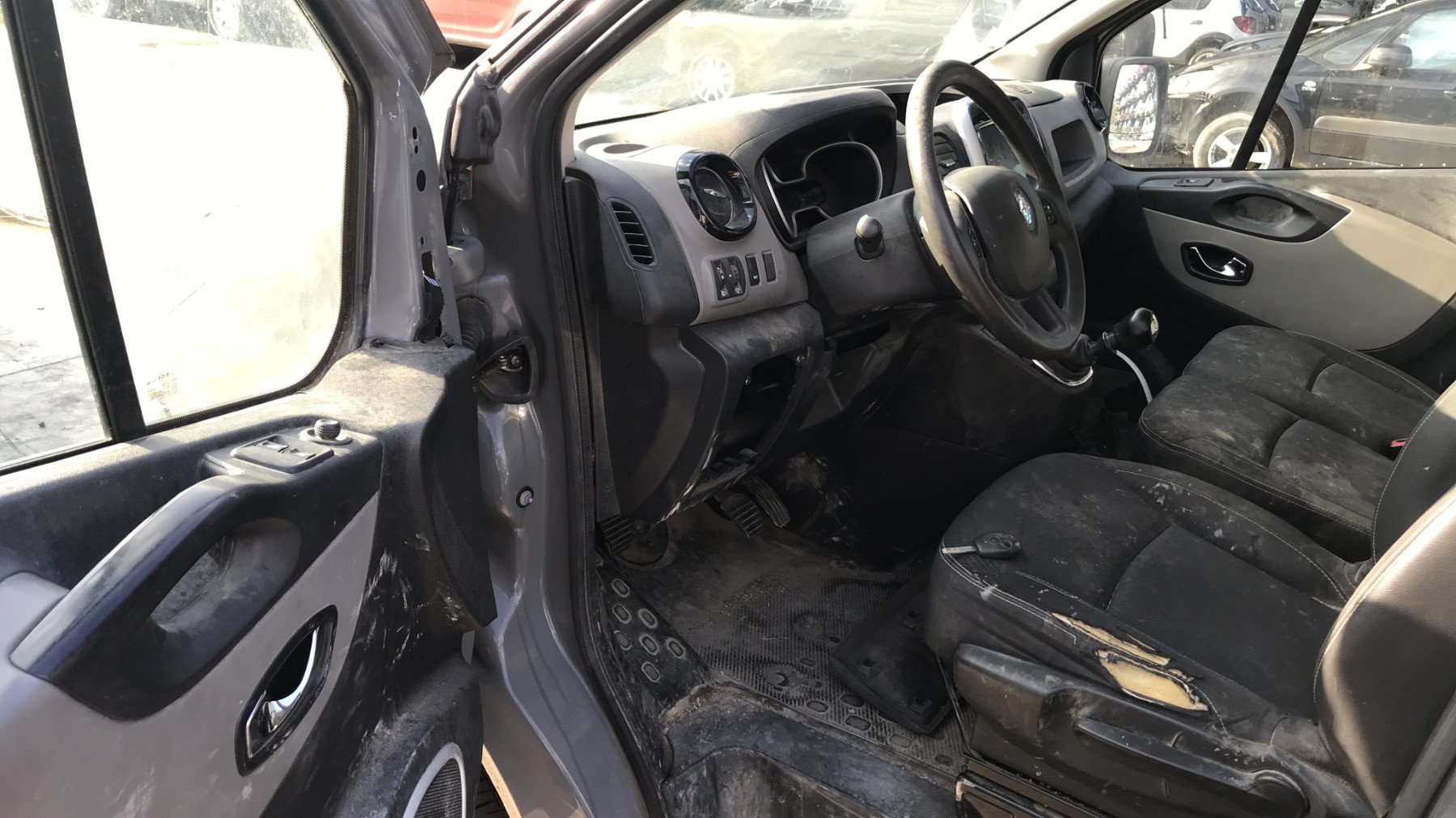 Image RENAULT TRAFIC 3 COURT