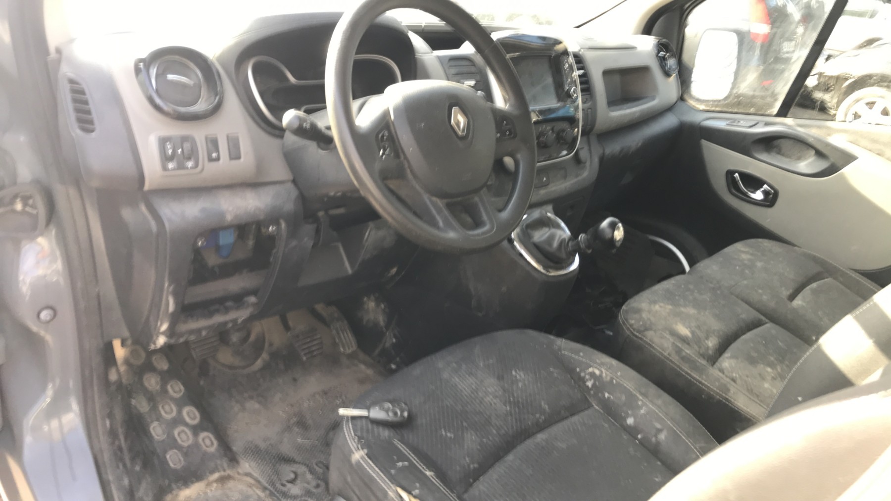 Image RENAULT TRAFIC 3 COURT