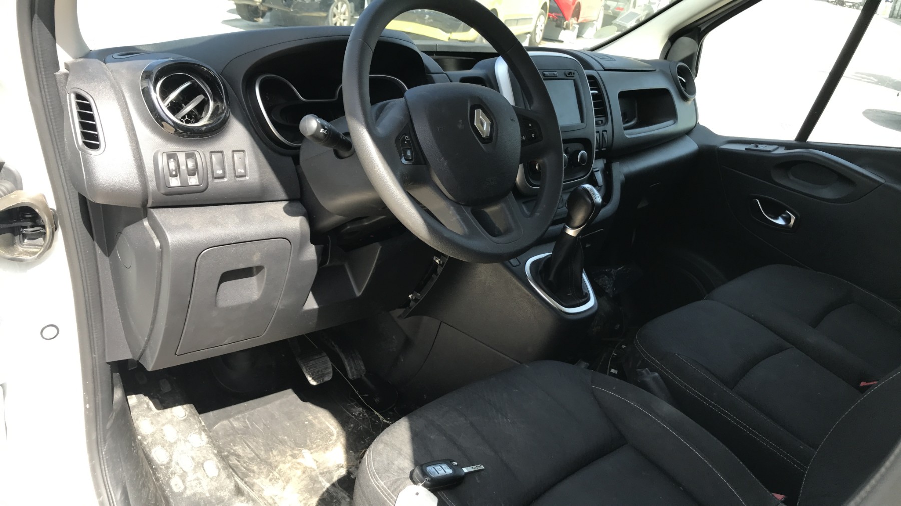 Image RENAULT TRAFIC 3 COURT