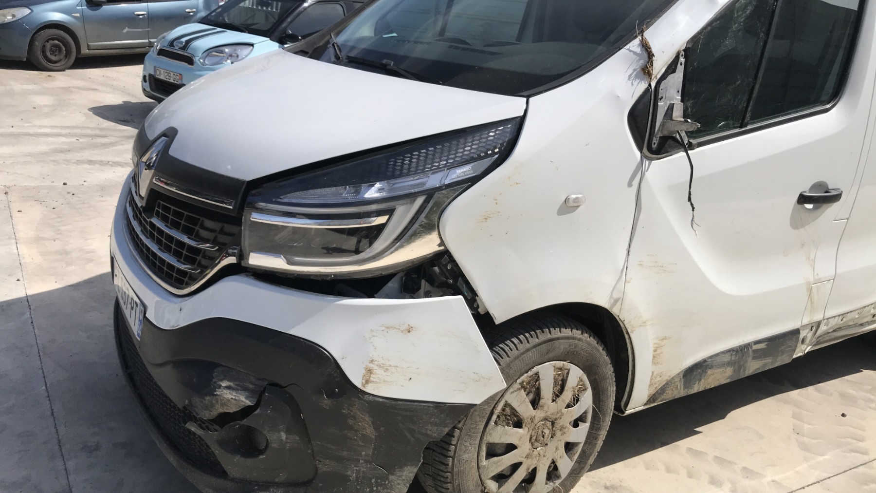 Image RENAULT TRAFIC 3 COURT