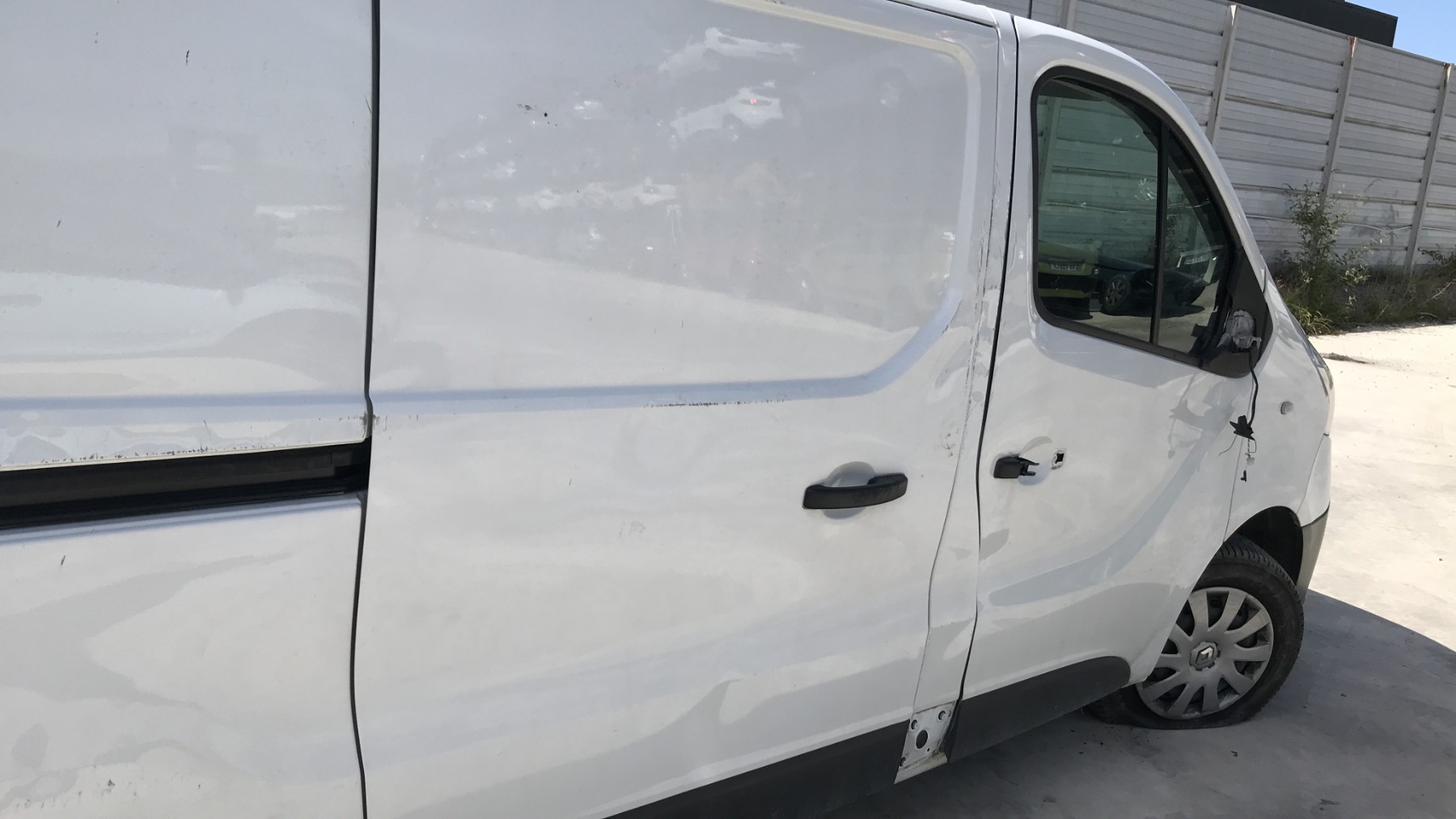 Image RENAULT TRAFIC 3 COURT