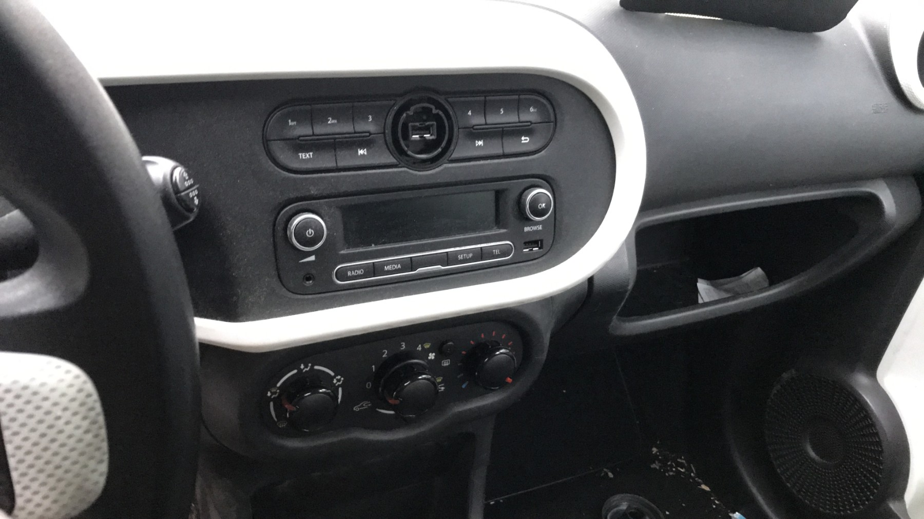Image RENAULT TWINGO 3