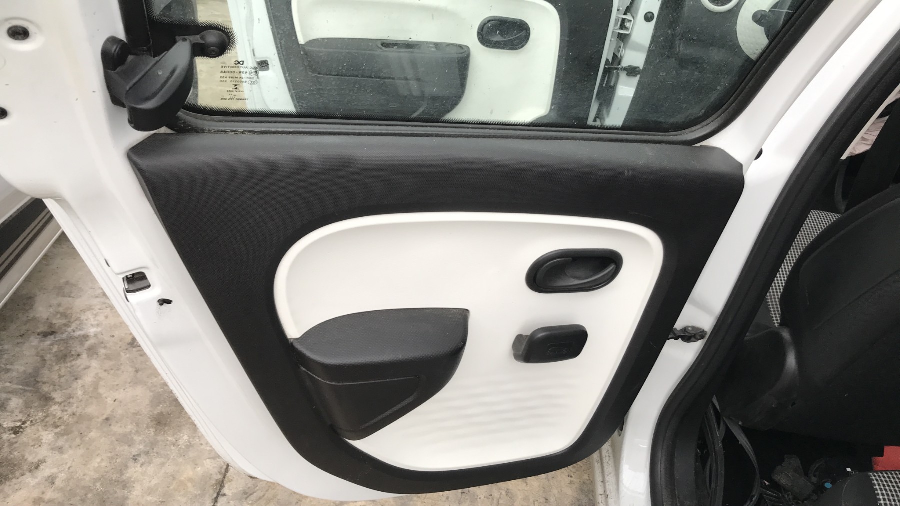 Image RENAULT TWINGO 3