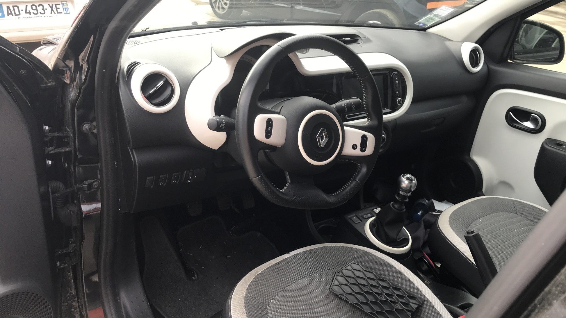 Image RENAULT TWINGO 3