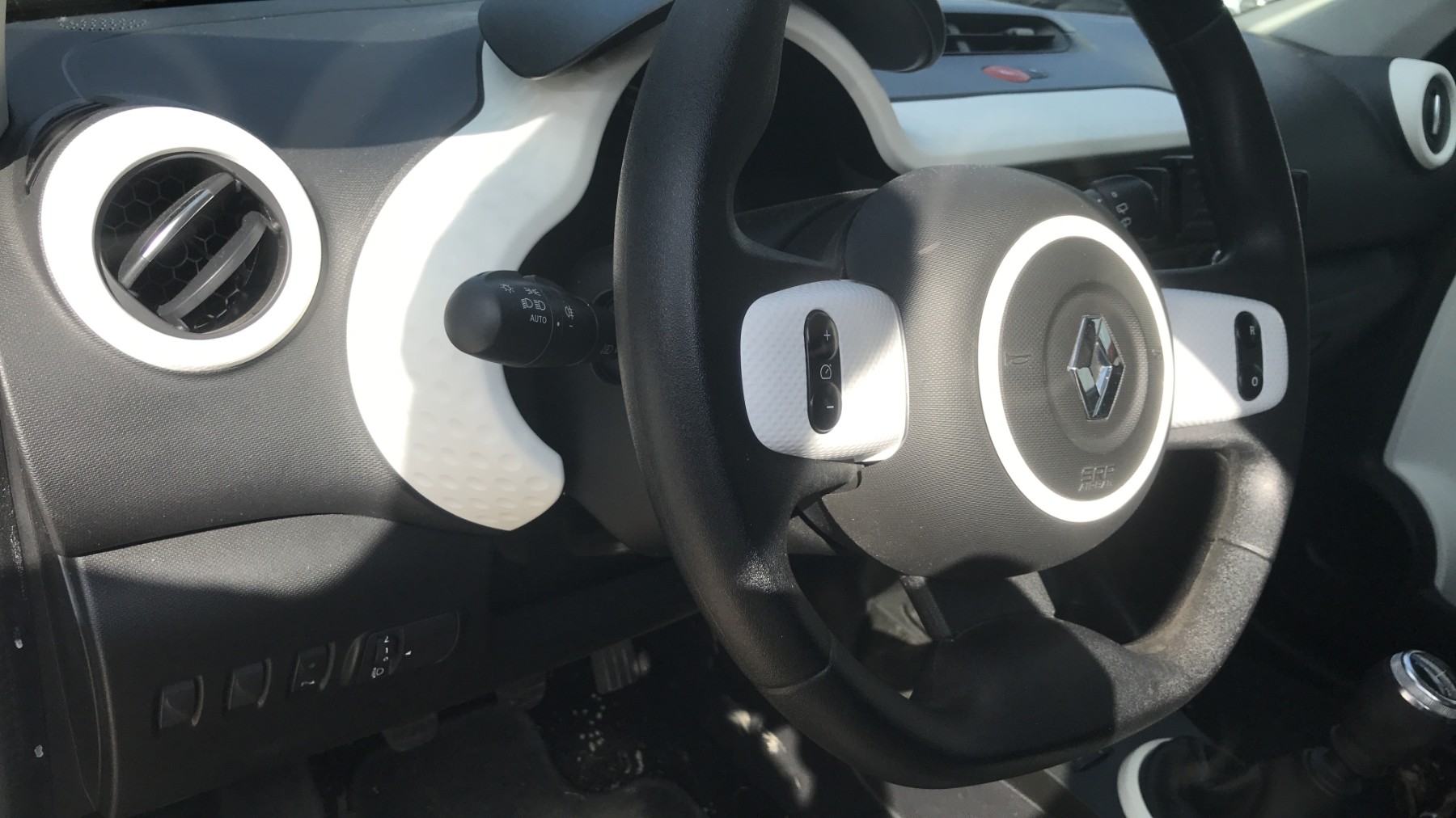 Image RENAULT TWINGO 3