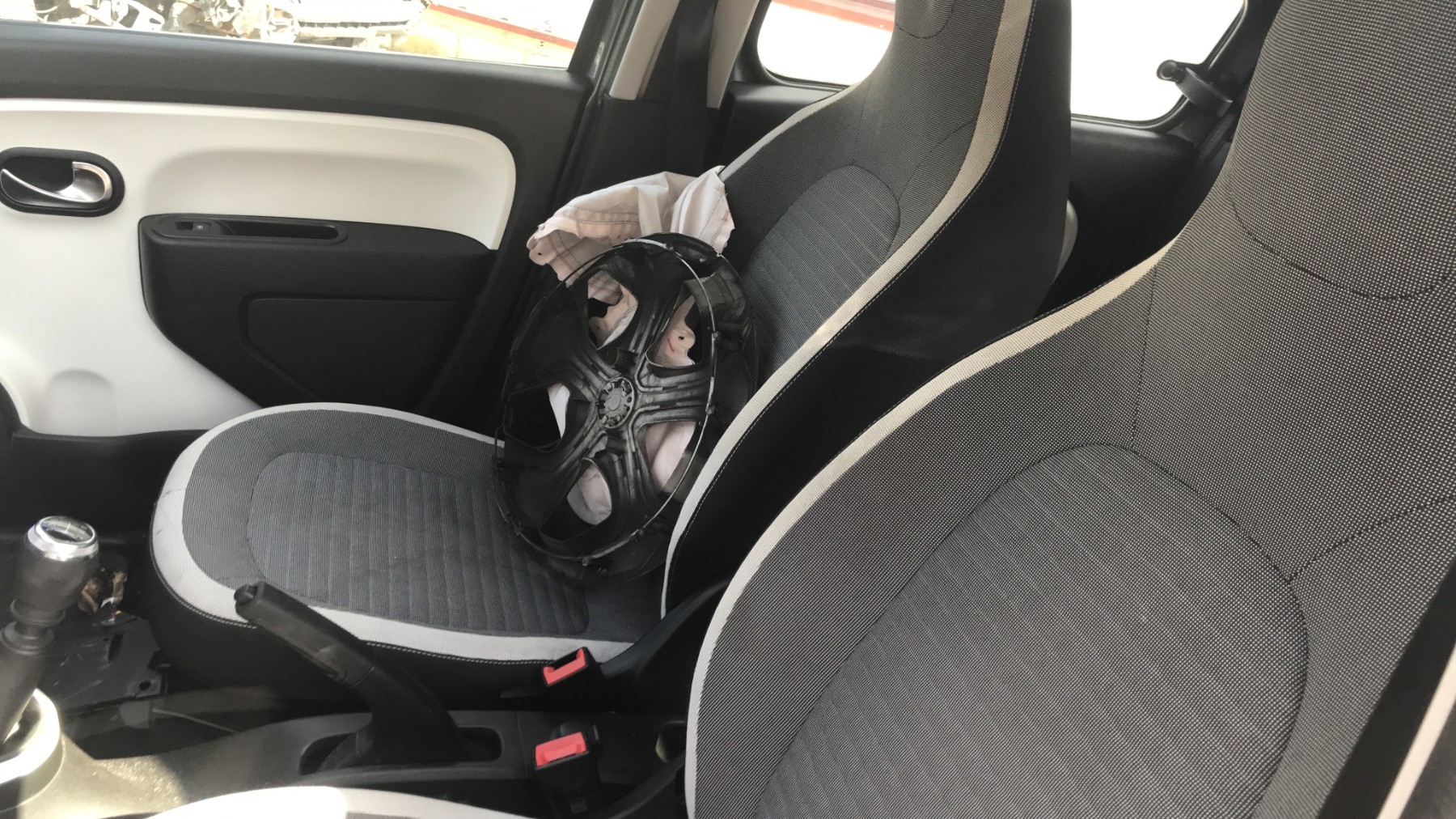 Image RENAULT TWINGO 3