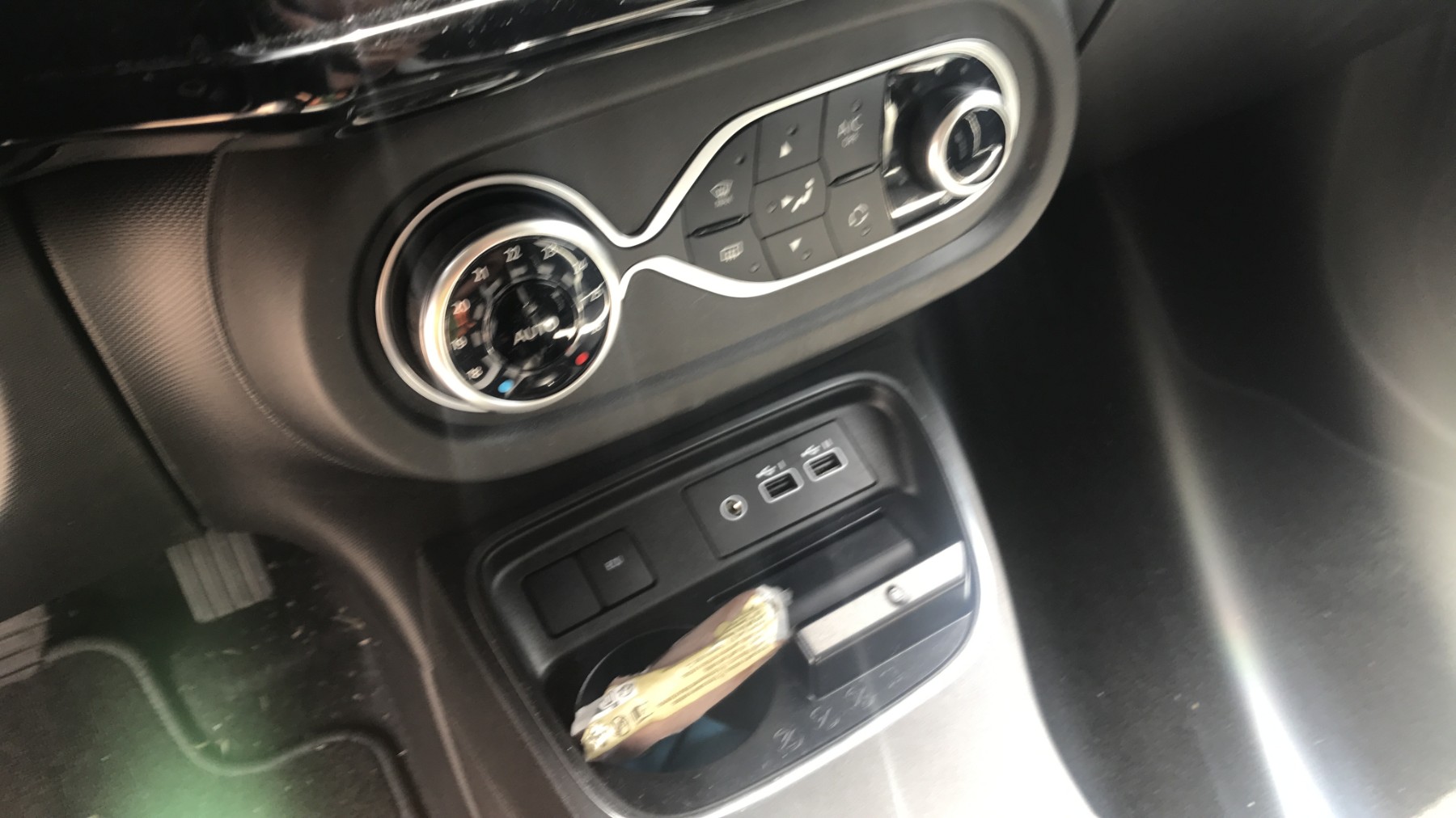 Image RENAULT TWINGO 3