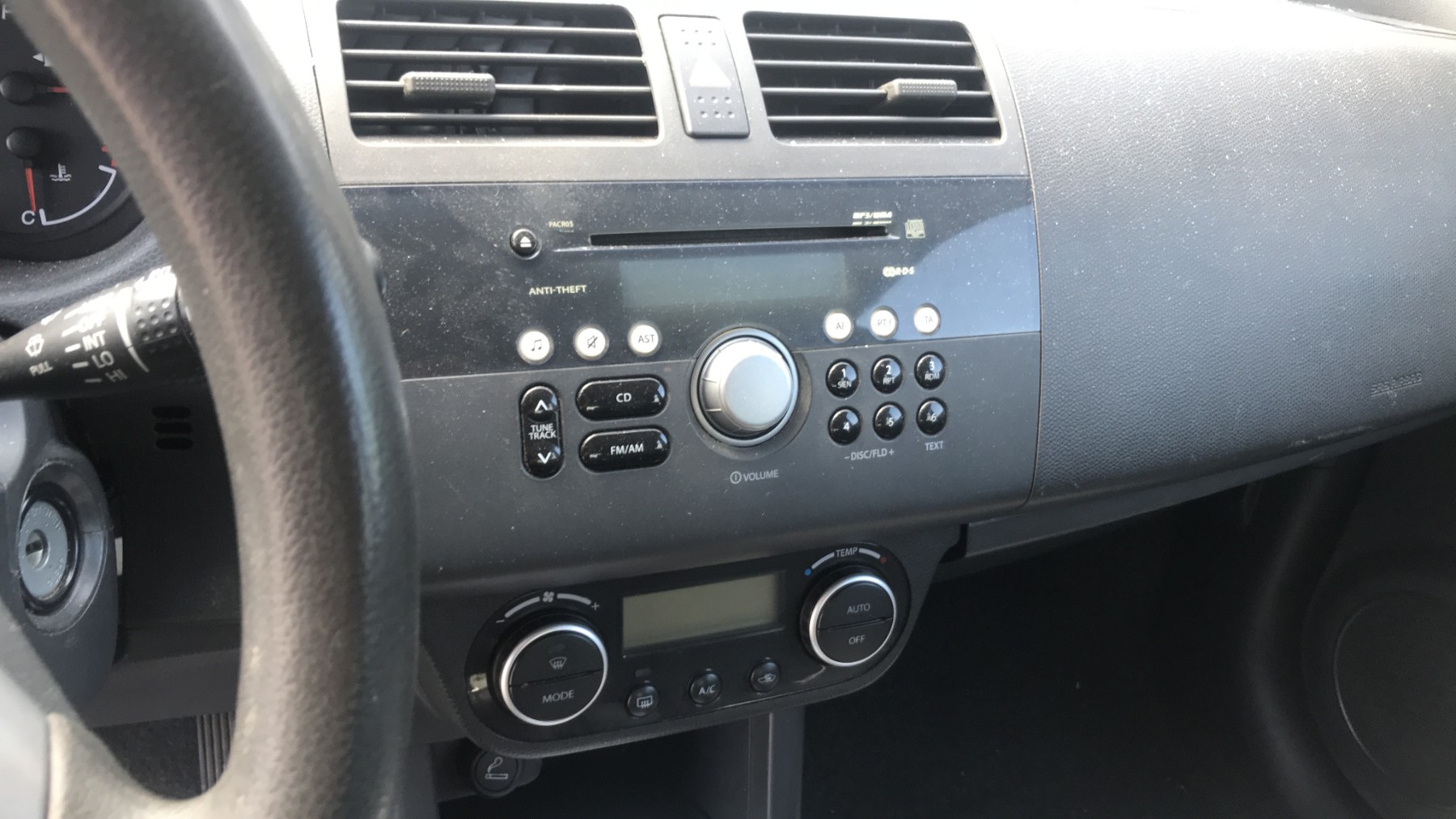 Image SUZUKI SWIFT 3