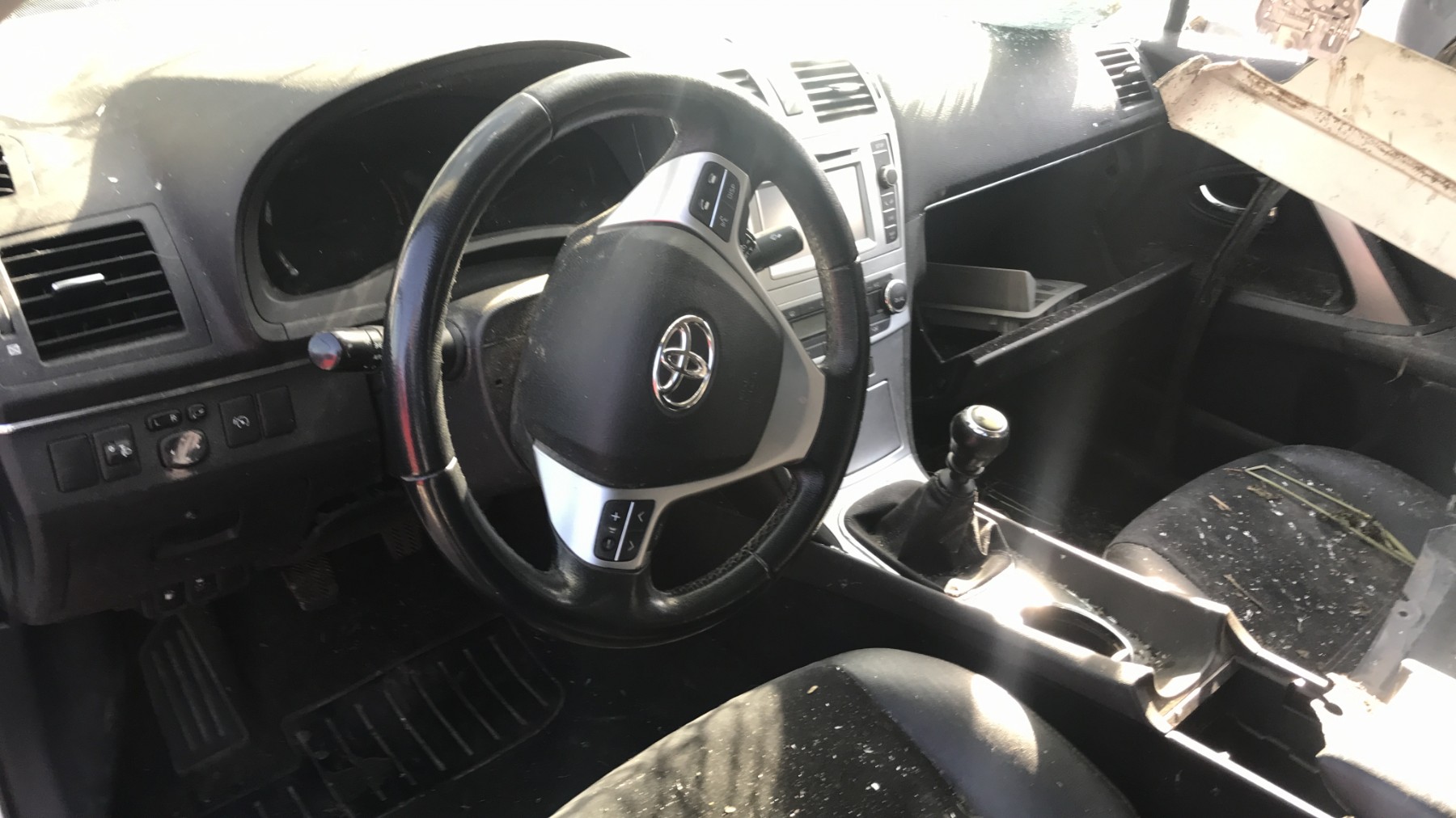 Image TOYOTA AVENSIS 3