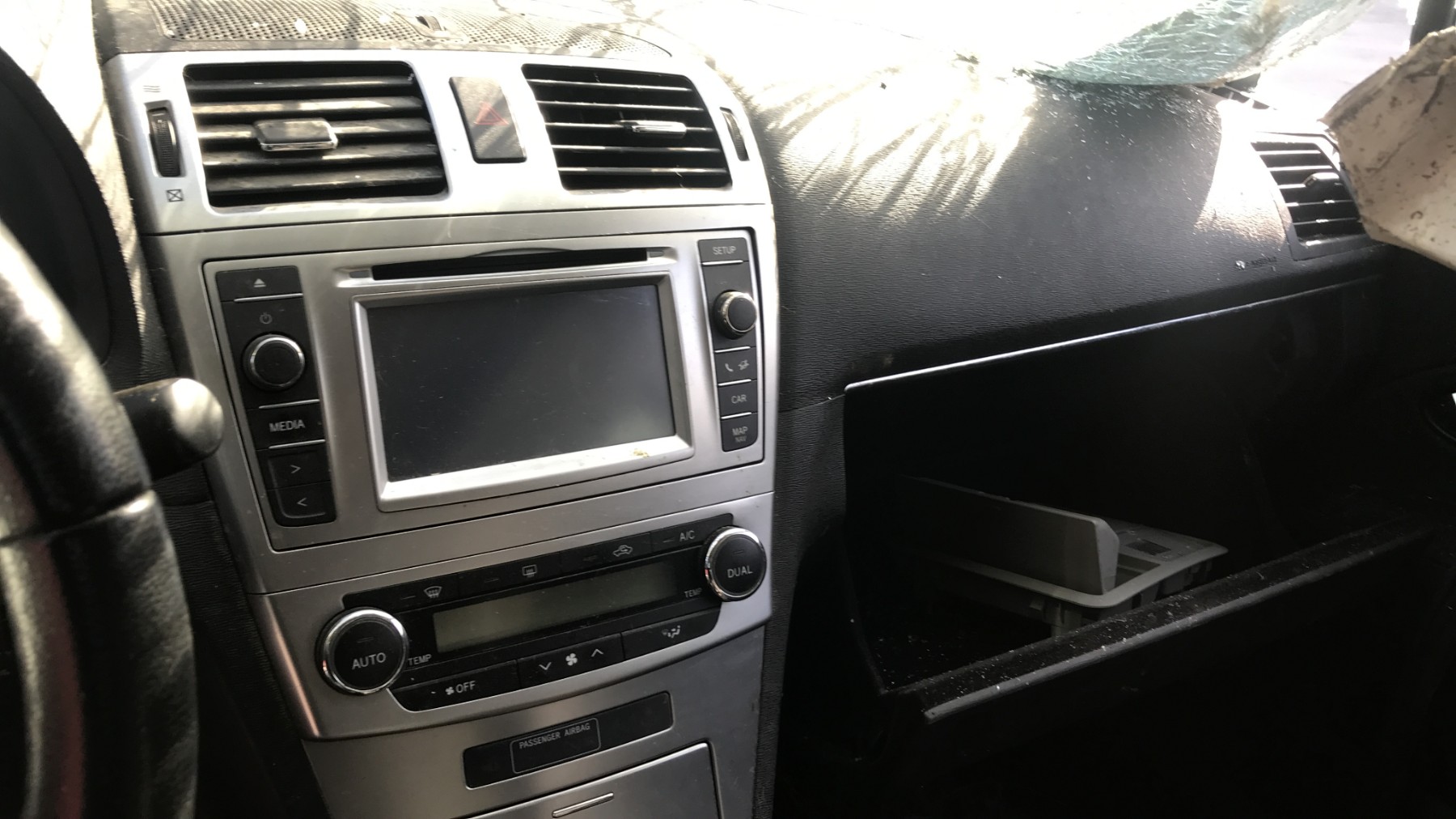 Image TOYOTA AVENSIS 3