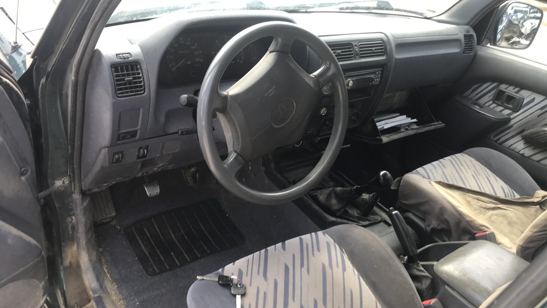 Image TOYOTA LAND CRUISER 3 J90