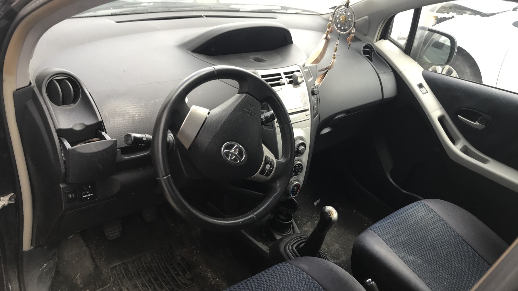 Image TOYOTA YARIS 2