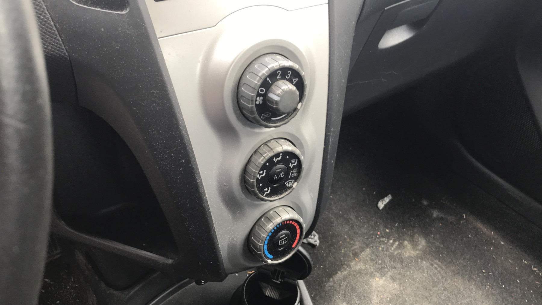Image TOYOTA YARIS 2