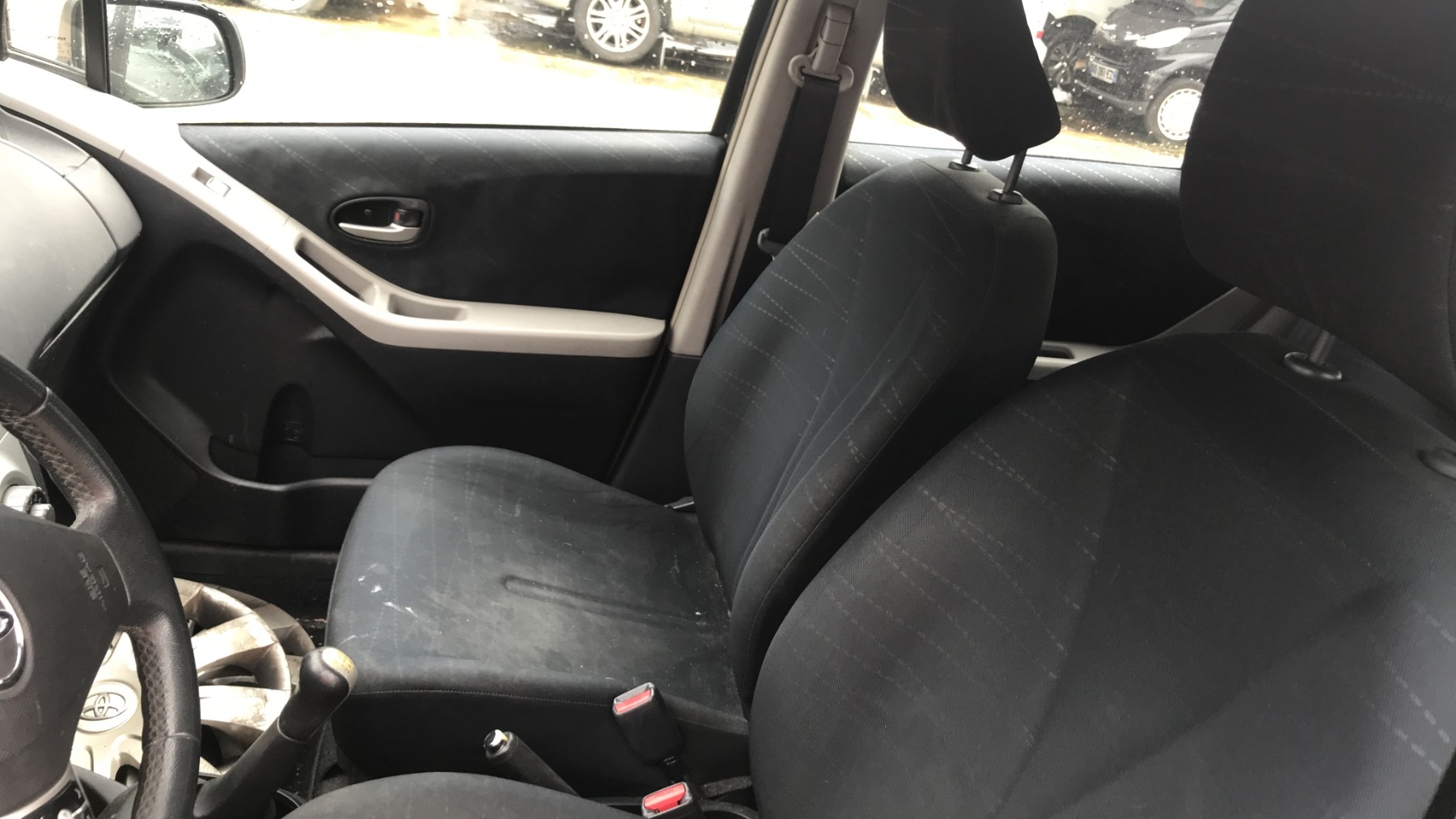 Image TOYOTA YARIS 2