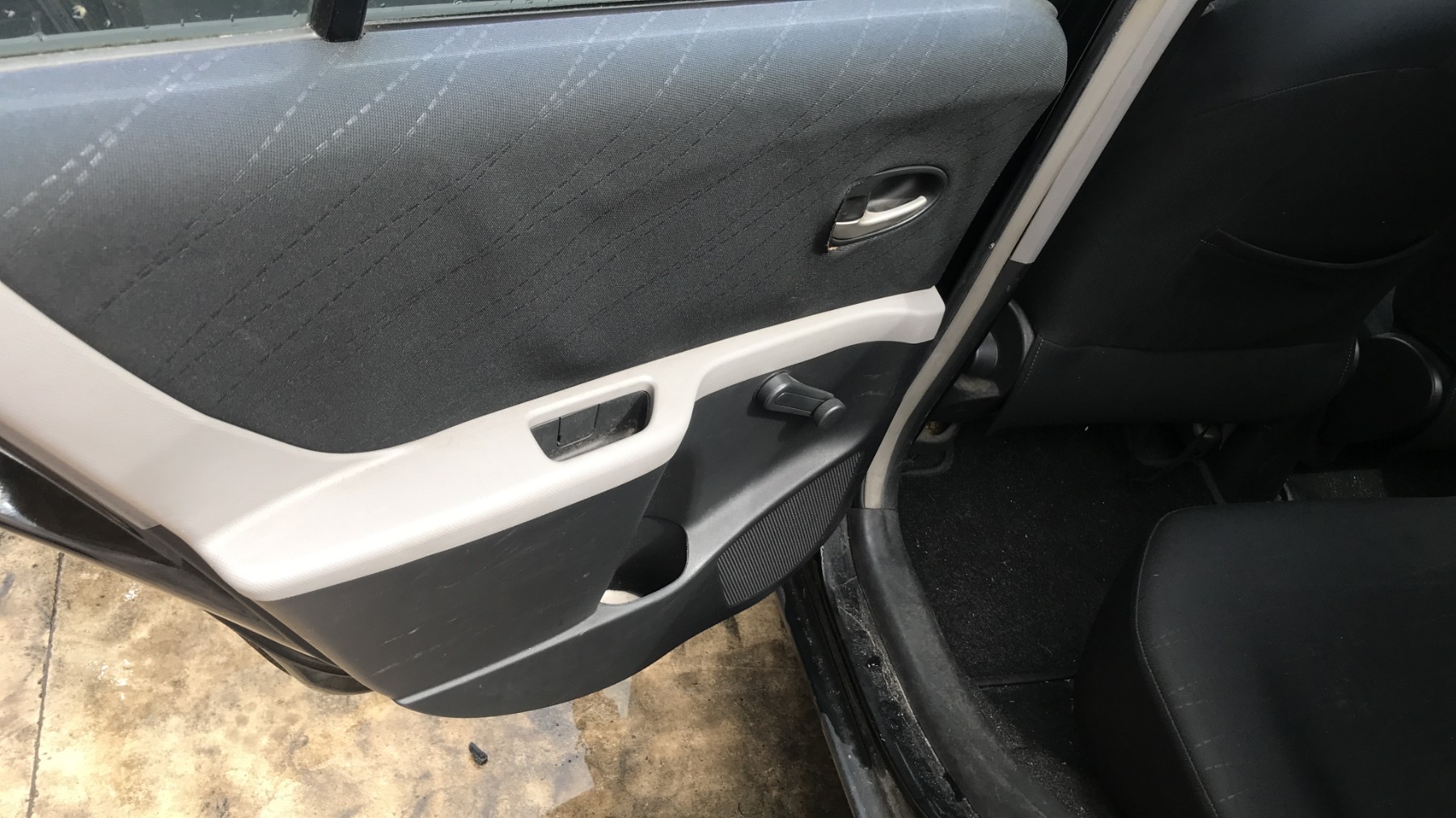 Image TOYOTA YARIS 2