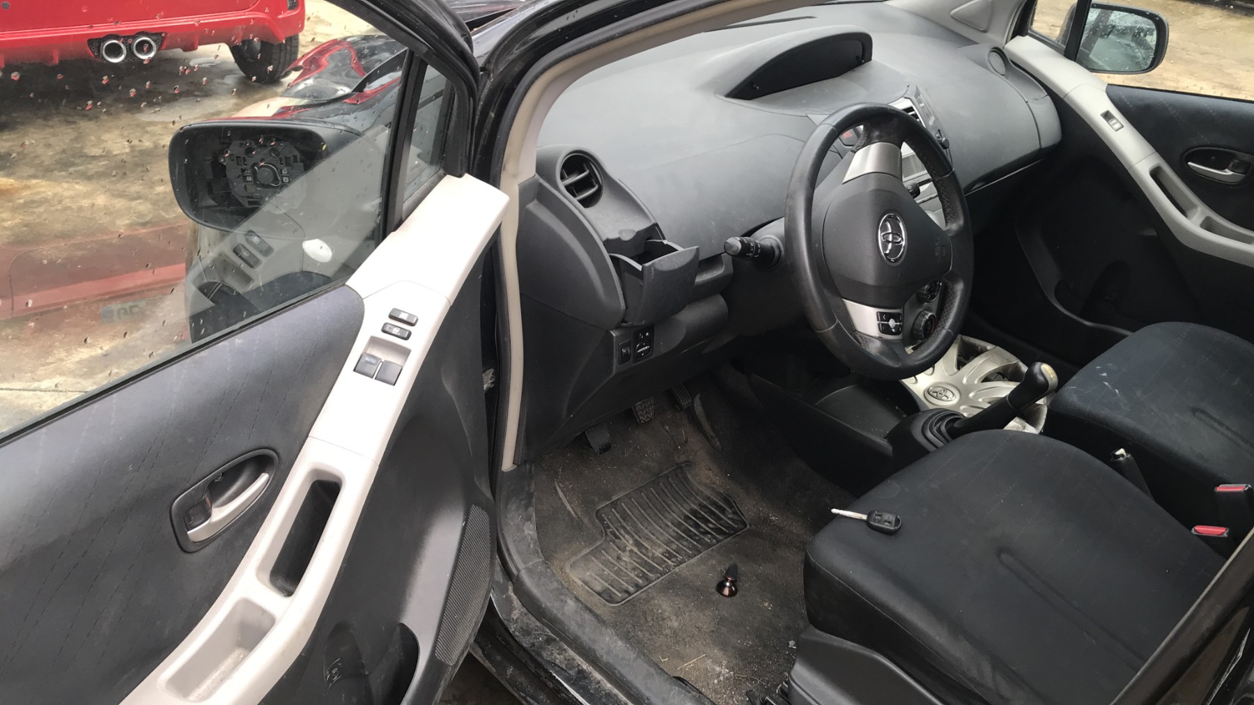 Image TOYOTA YARIS 2
