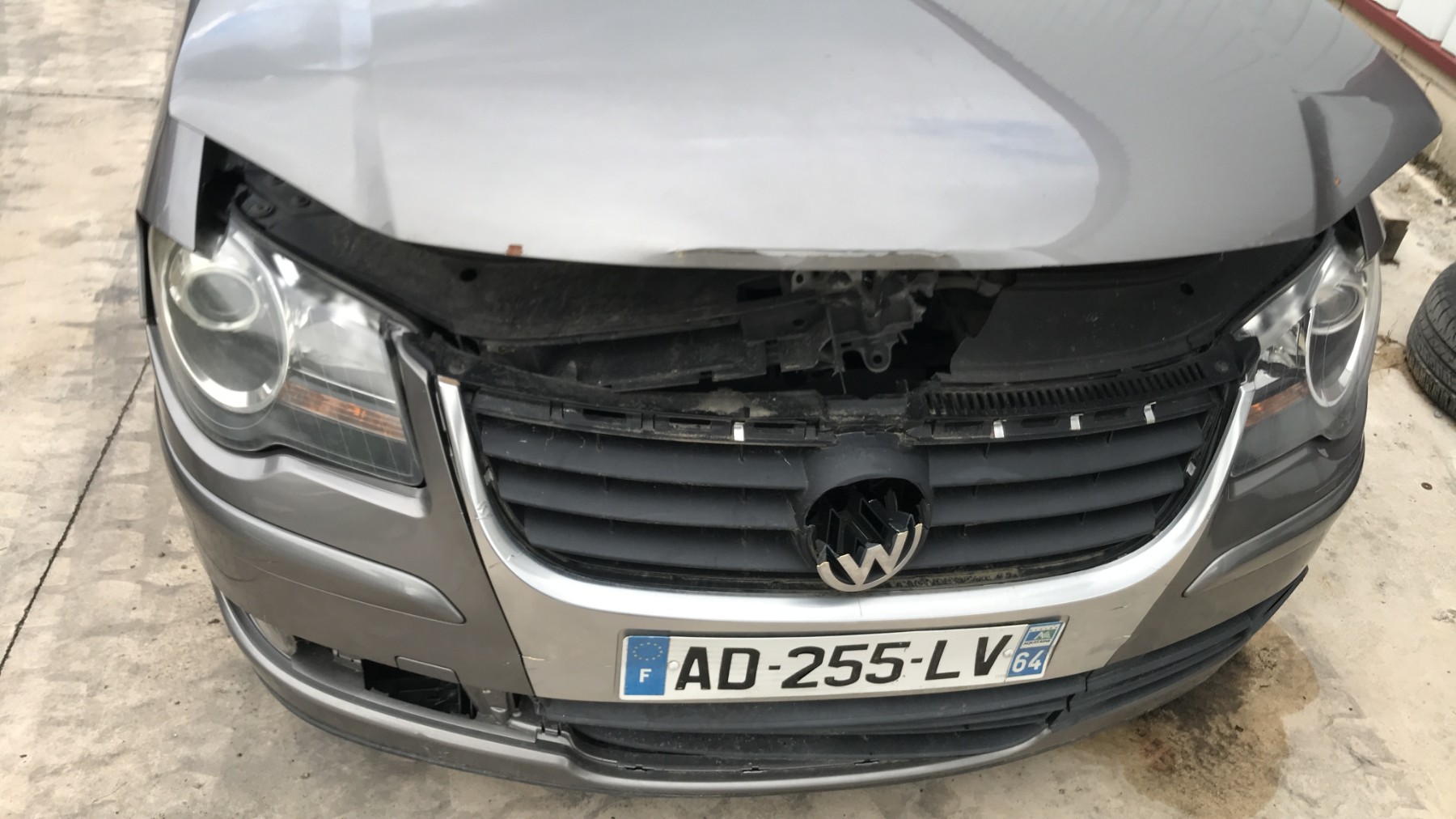 Image VOLKSWAGEN TOURAN 1