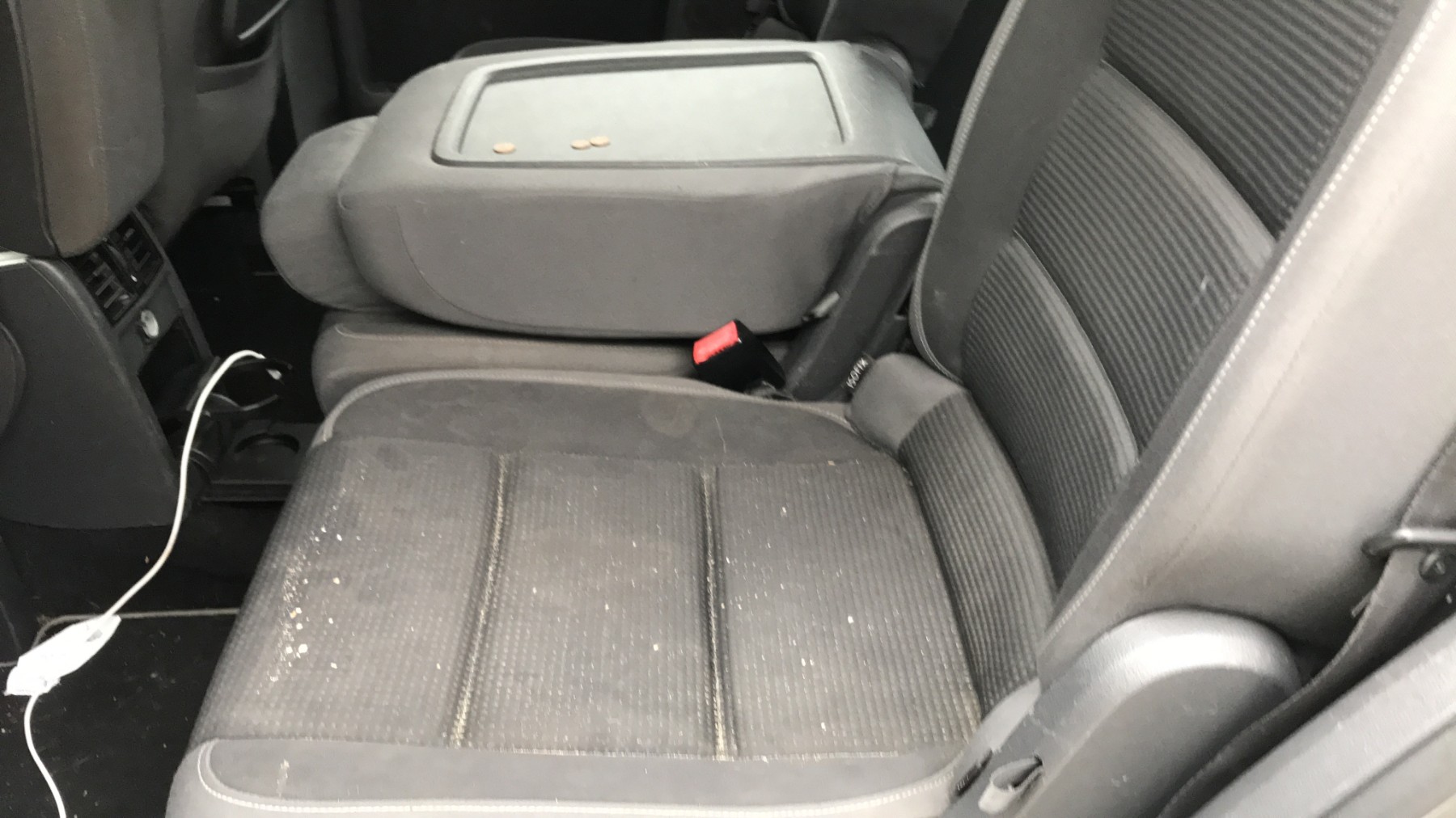 Image VOLKSWAGEN TOURAN 1