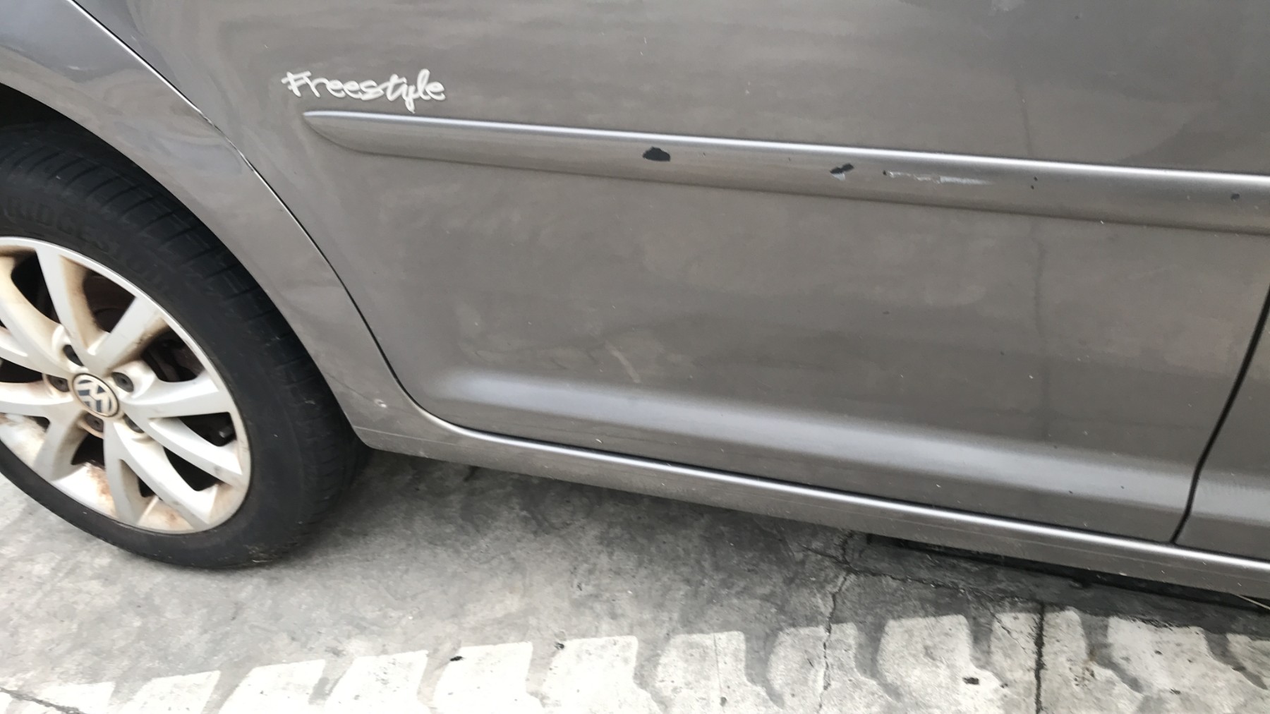 Image VOLKSWAGEN TOURAN 1