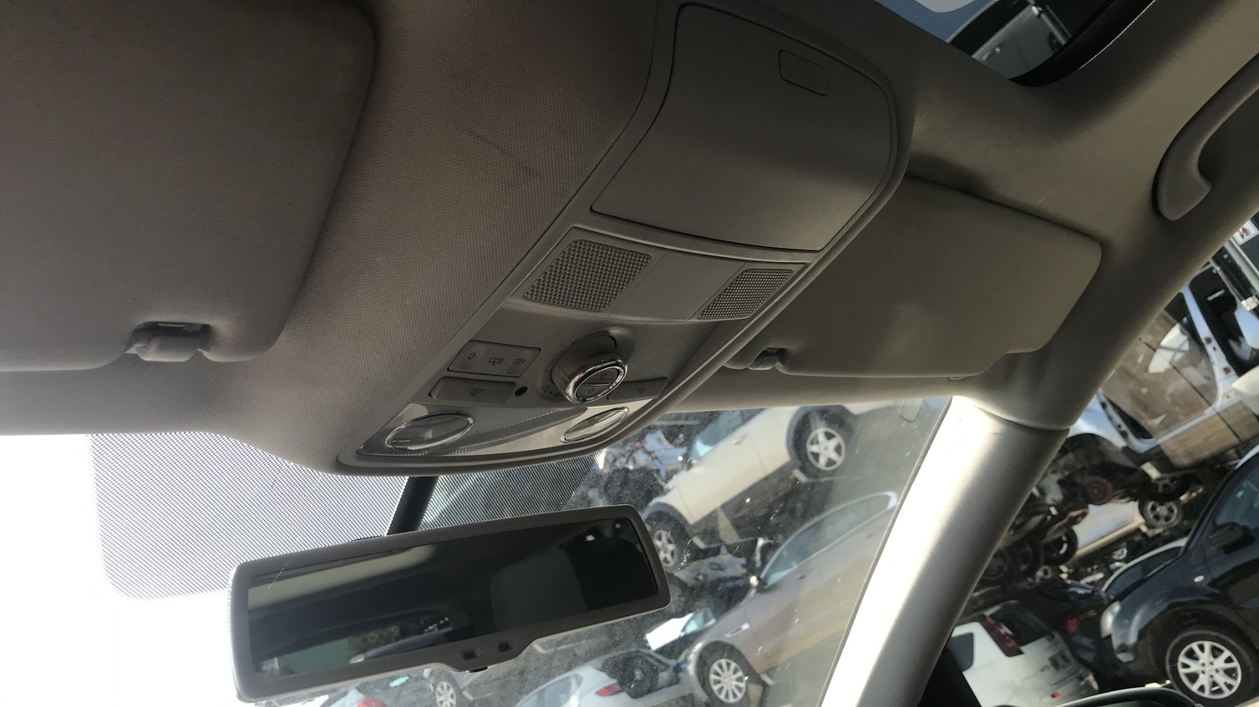 Image VOLKSWAGEN TOURAN 2