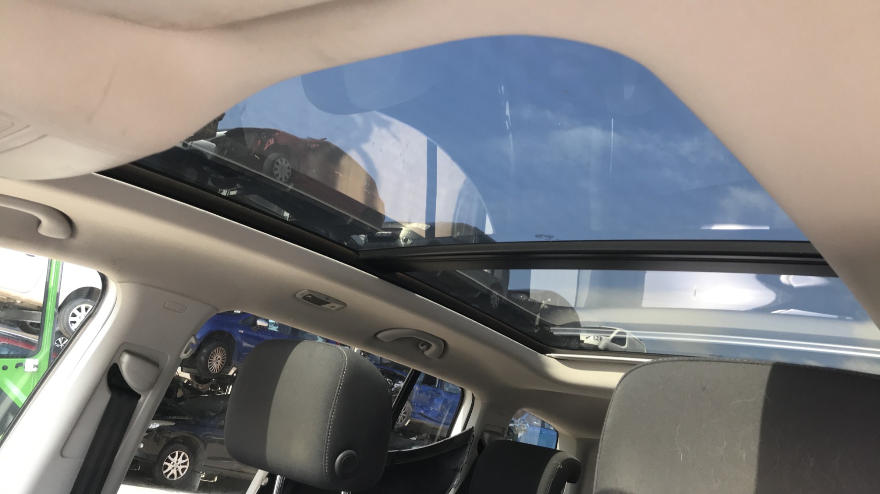 Image VOLKSWAGEN TOURAN 2