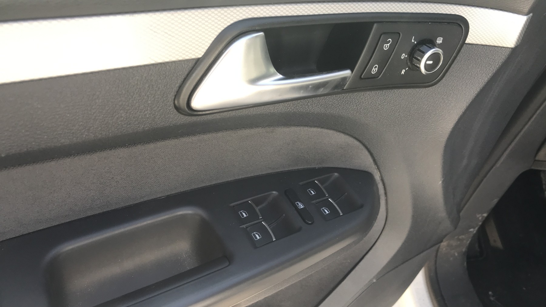 Image VOLKSWAGEN TOURAN 2
