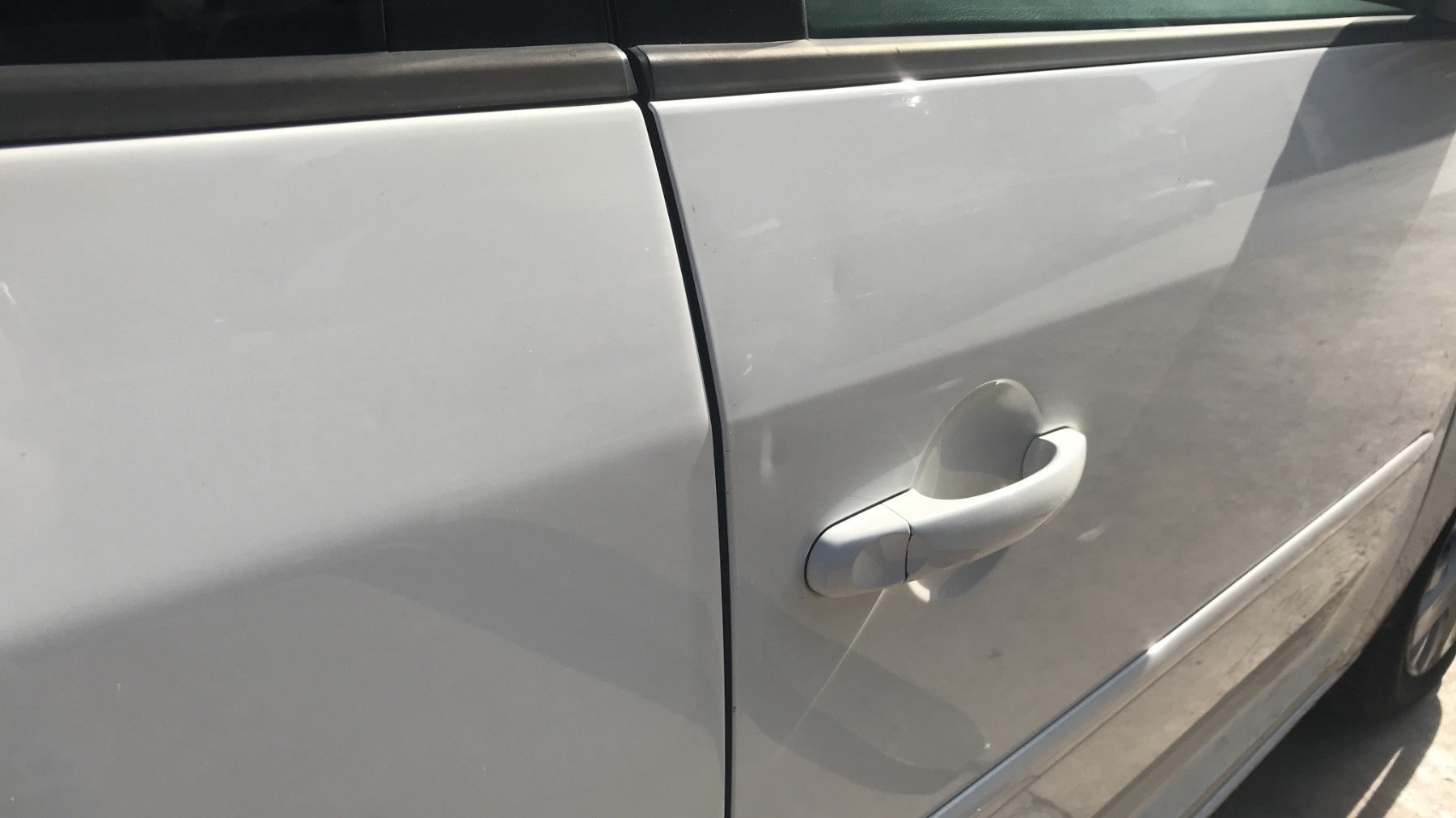 Image VOLKSWAGEN TOURAN 2