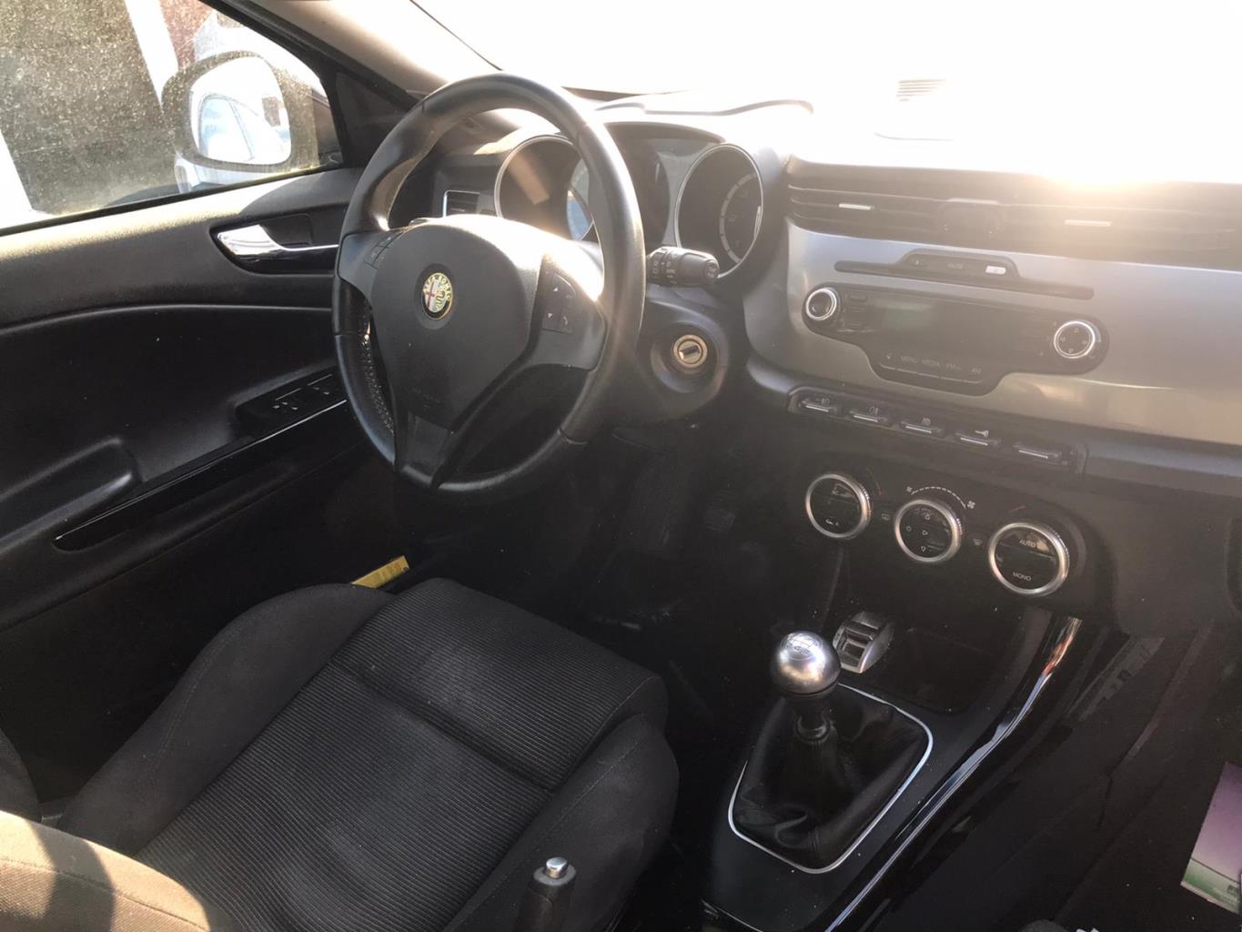 Image ALFA ROMEO GIULIETTA 2