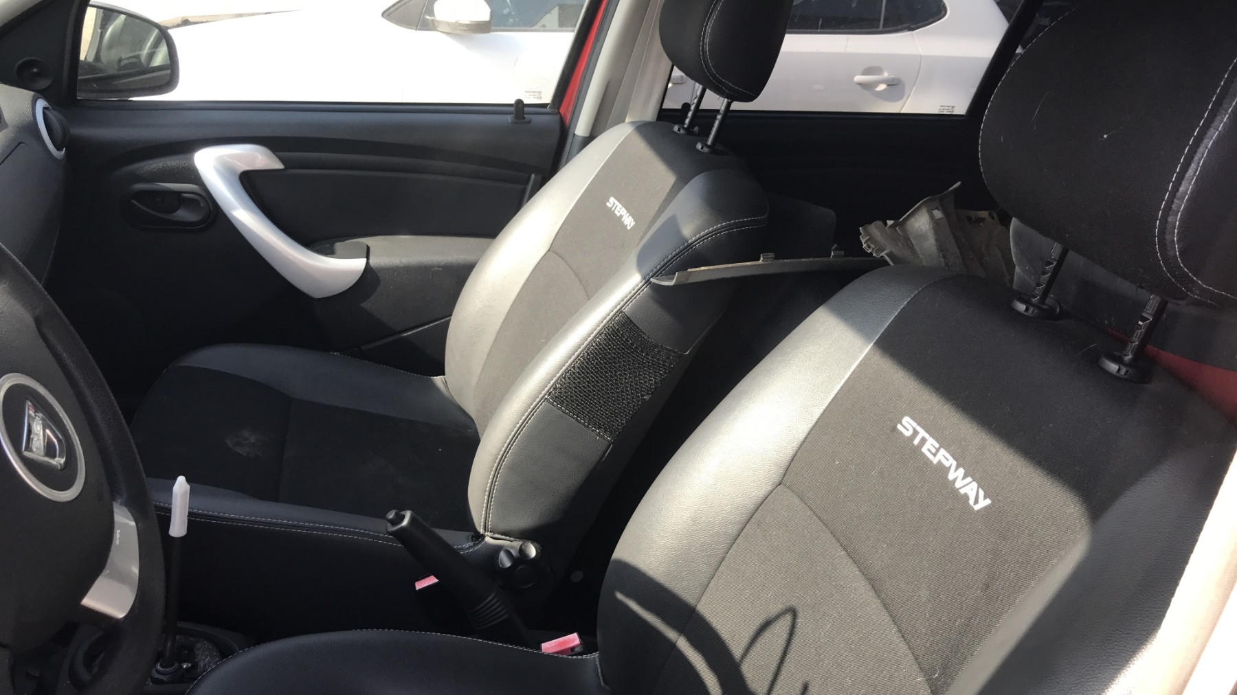 Image DACIA SANDERO 1