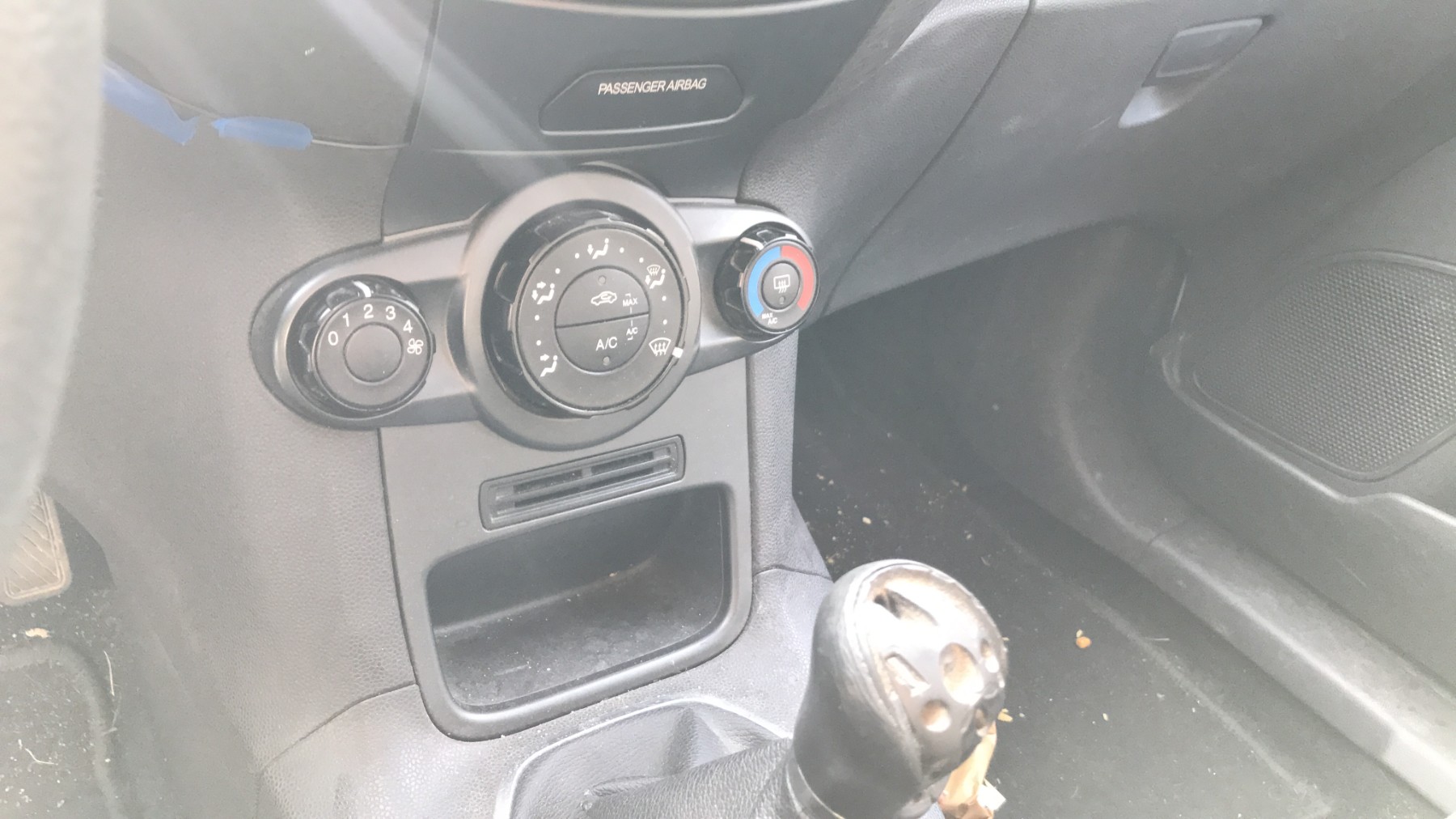 Image FORD FIESTA 6