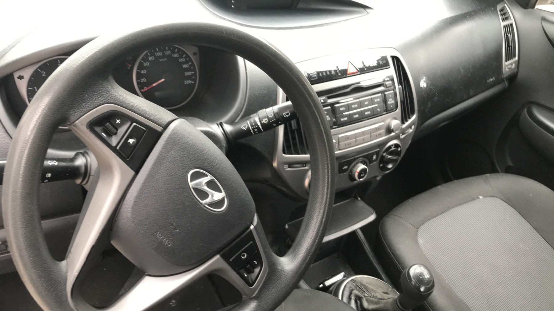 Image HYUNDAI I 20 1