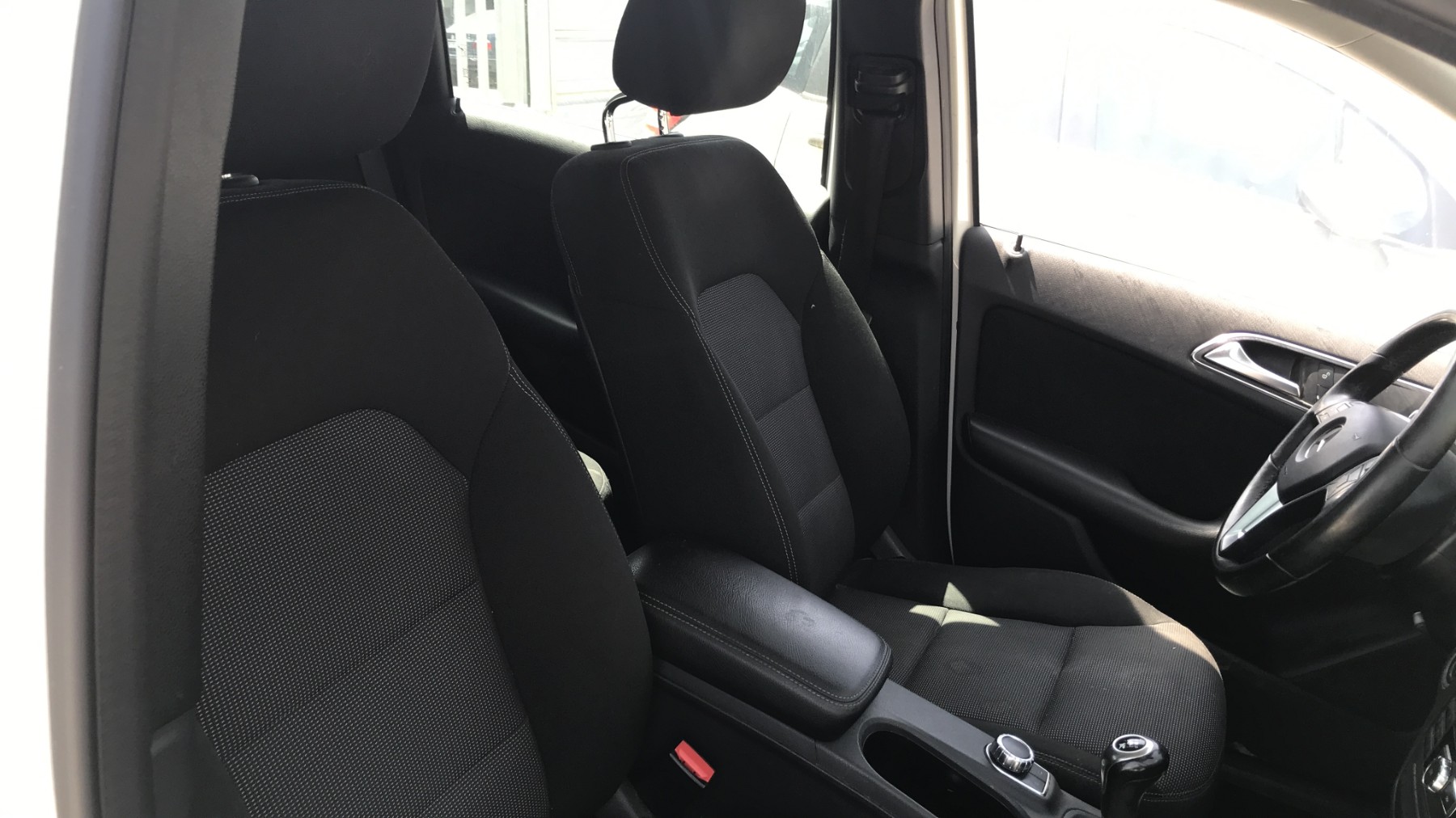 Image MERCEDES CLASSE B 246