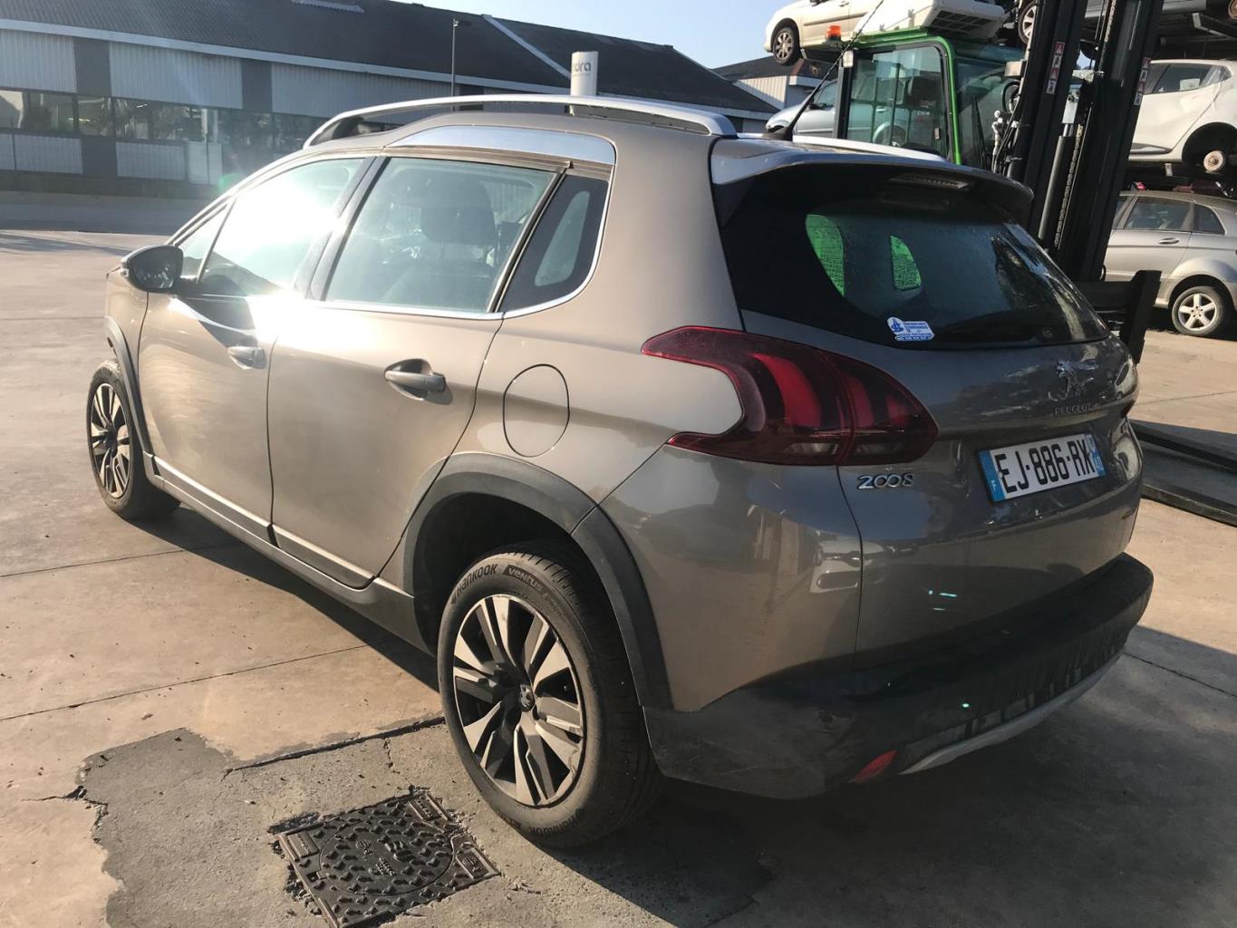 Image PEUGEOT 2008 1