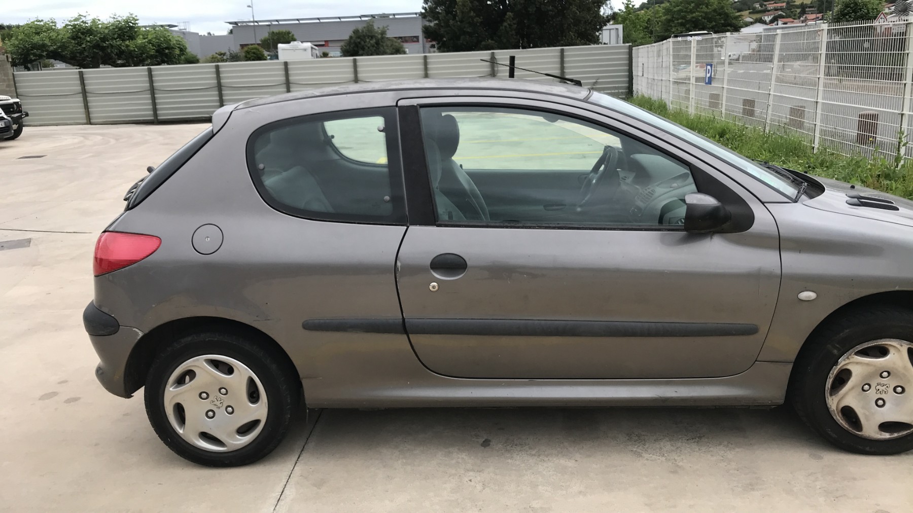 Image PEUGEOT 206
