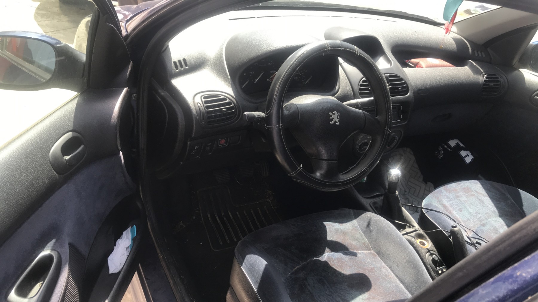 Image PEUGEOT 206