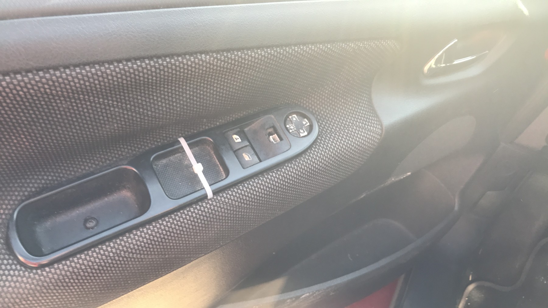 Image PEUGEOT 207