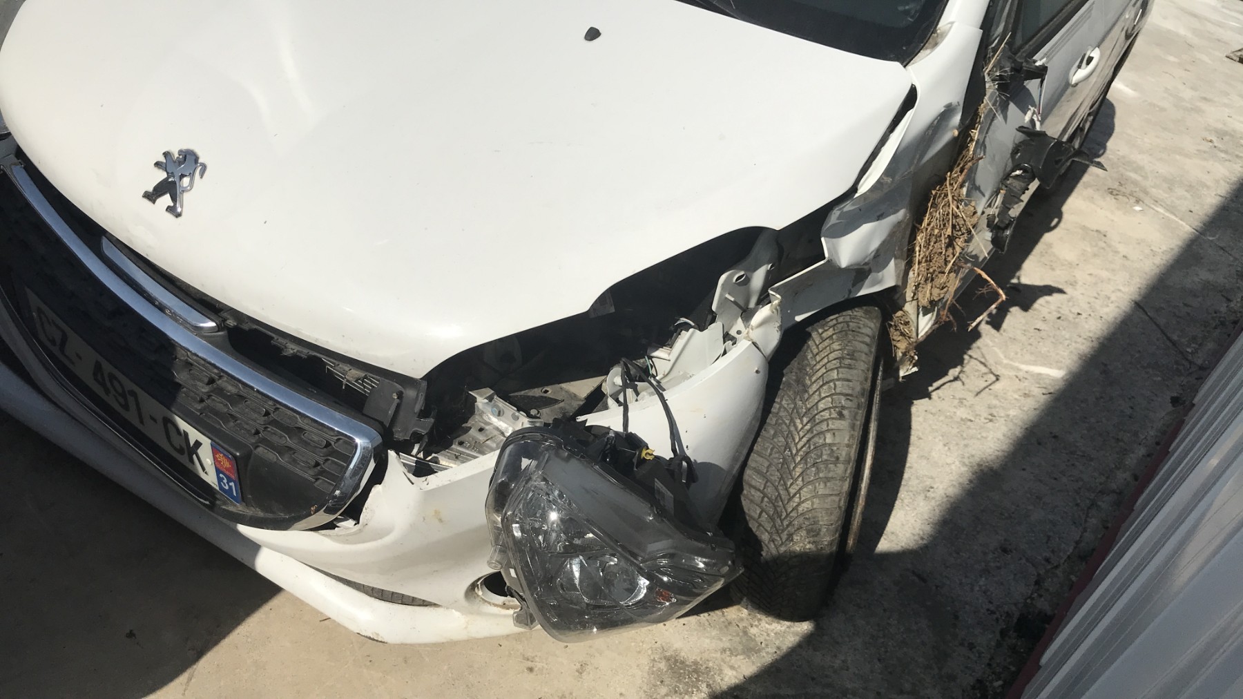 Image PEUGEOT 208 1